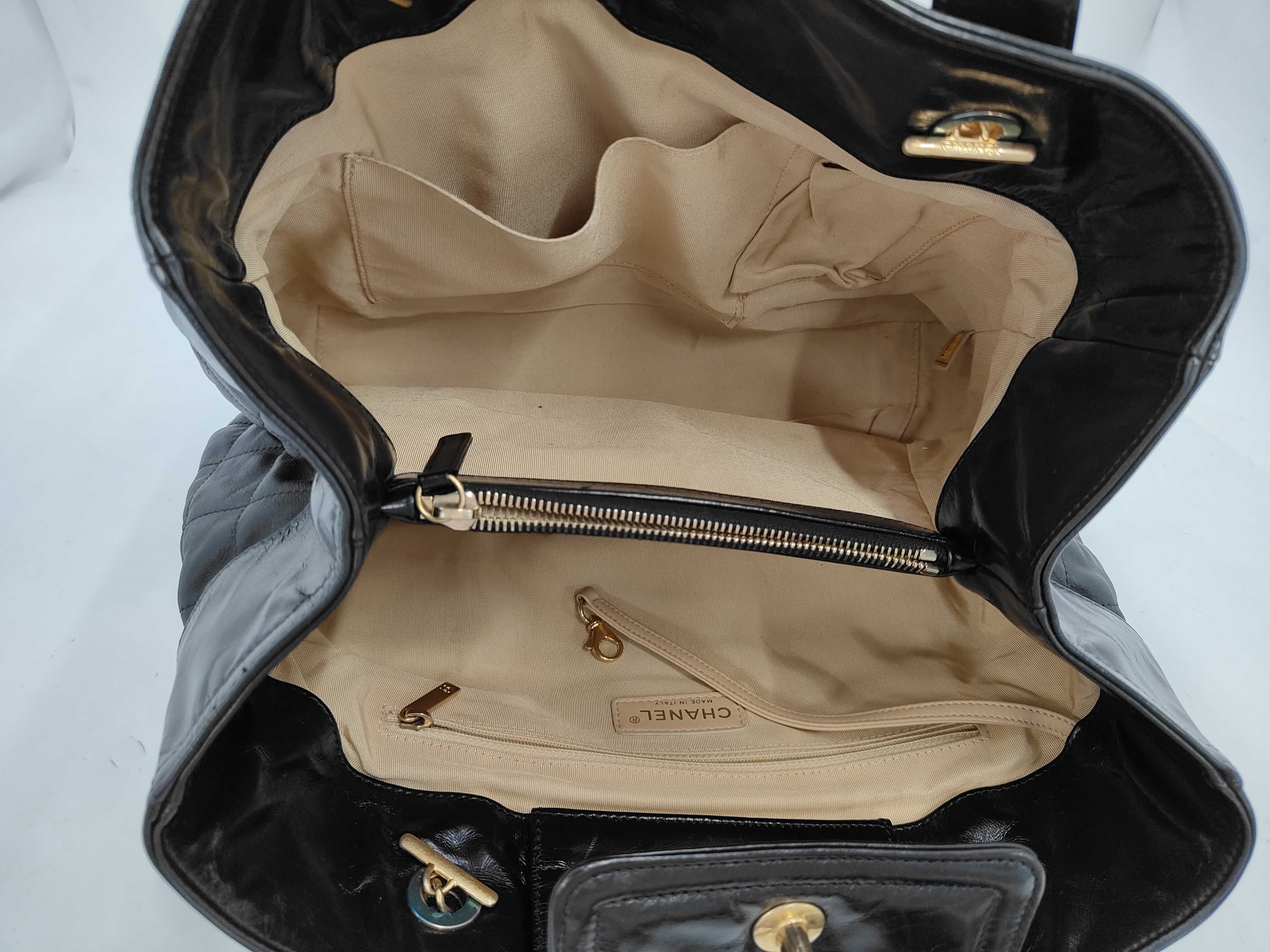 Matelassé 2-Way Shoulder Bag — view 9