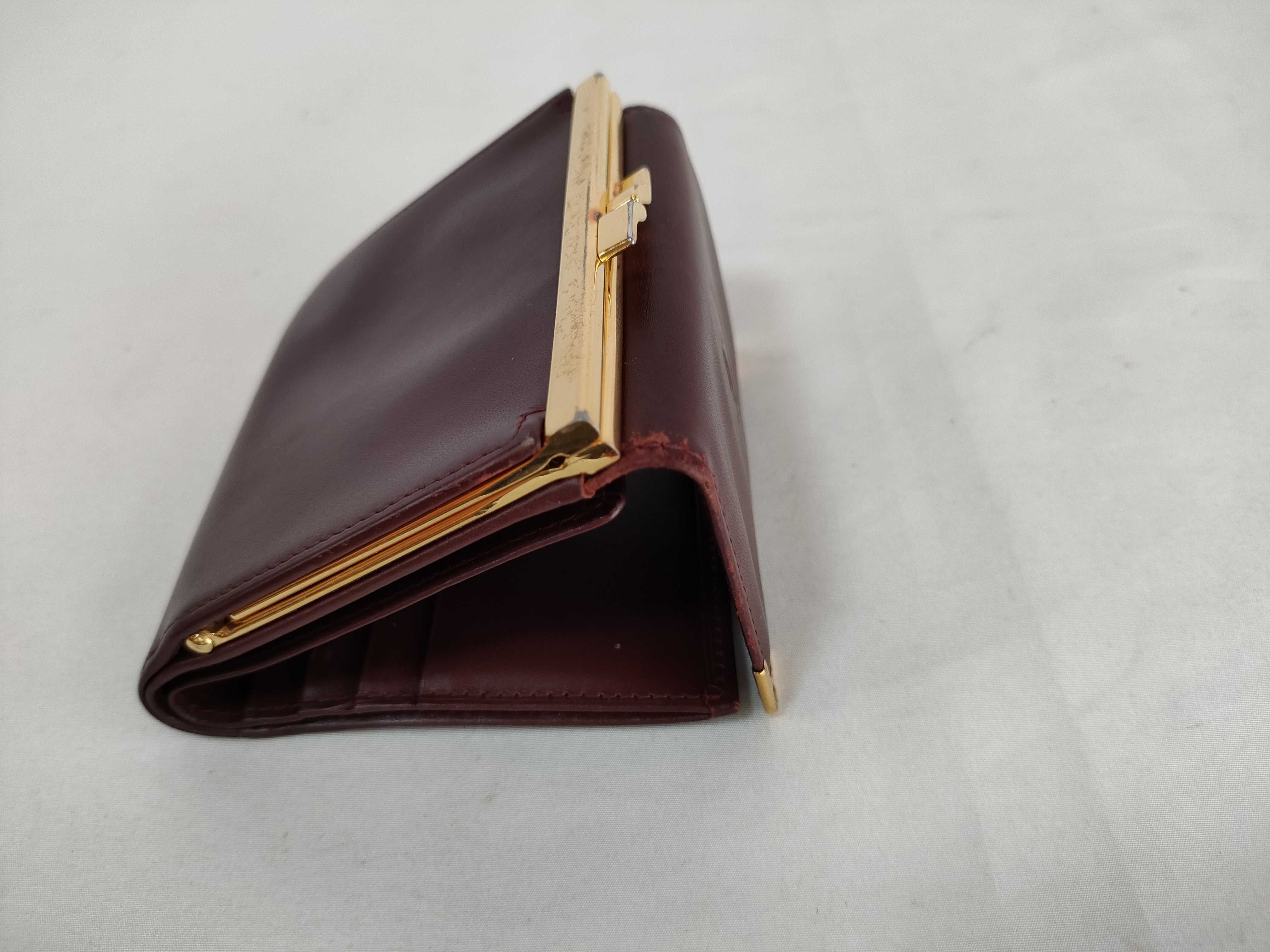 Must Line coin purse — view 15
