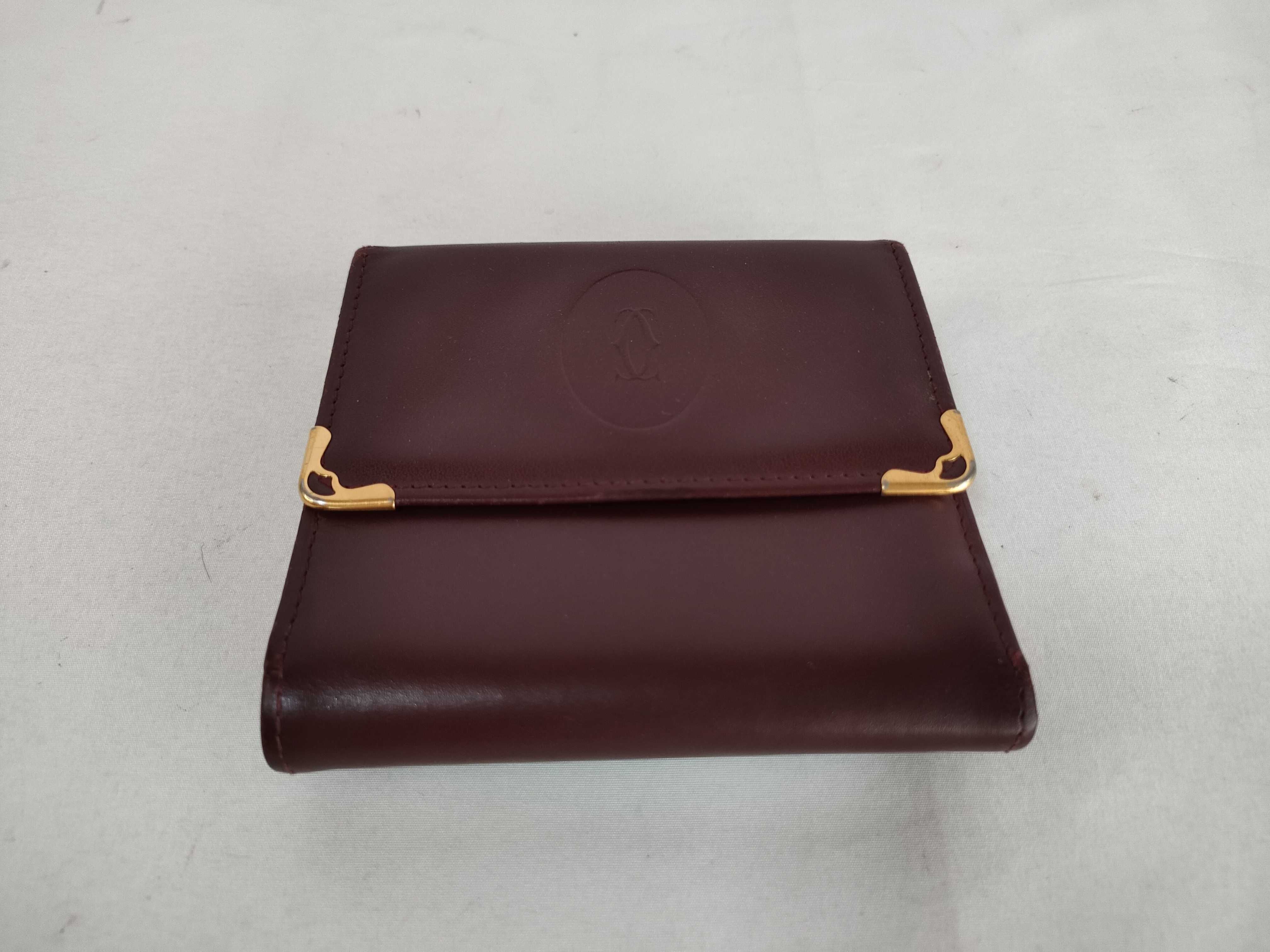 Must Line coin purse — view 3