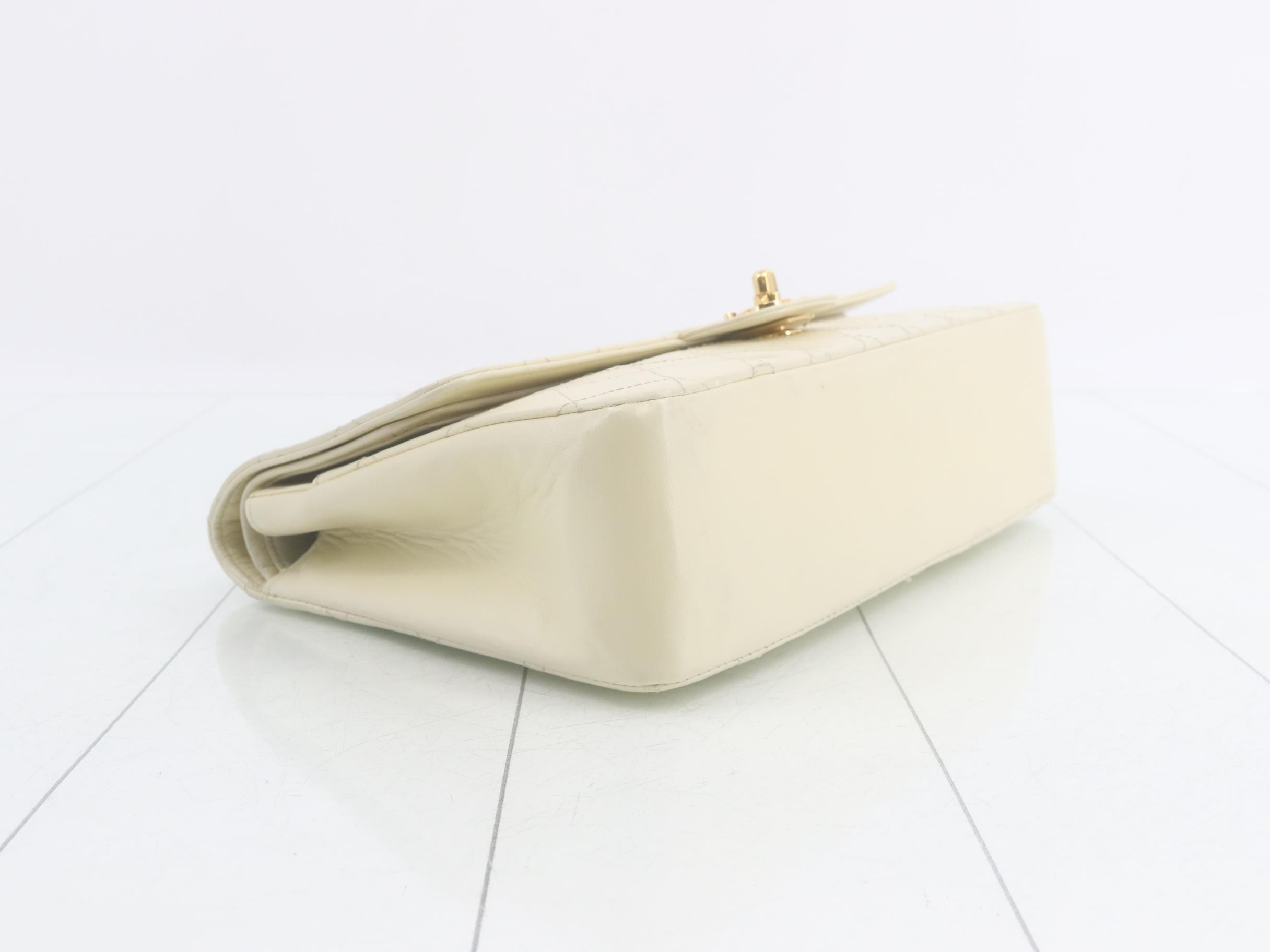 Matelassé Leather Coco Mark Double Flap Double Chain Shoulder Bag — view 5