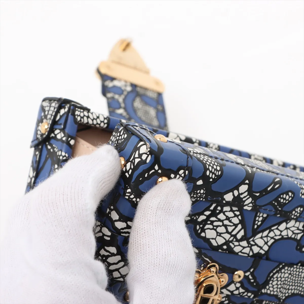 Floral Lace Petite Malle - Blue RFID-responsive — view 8
