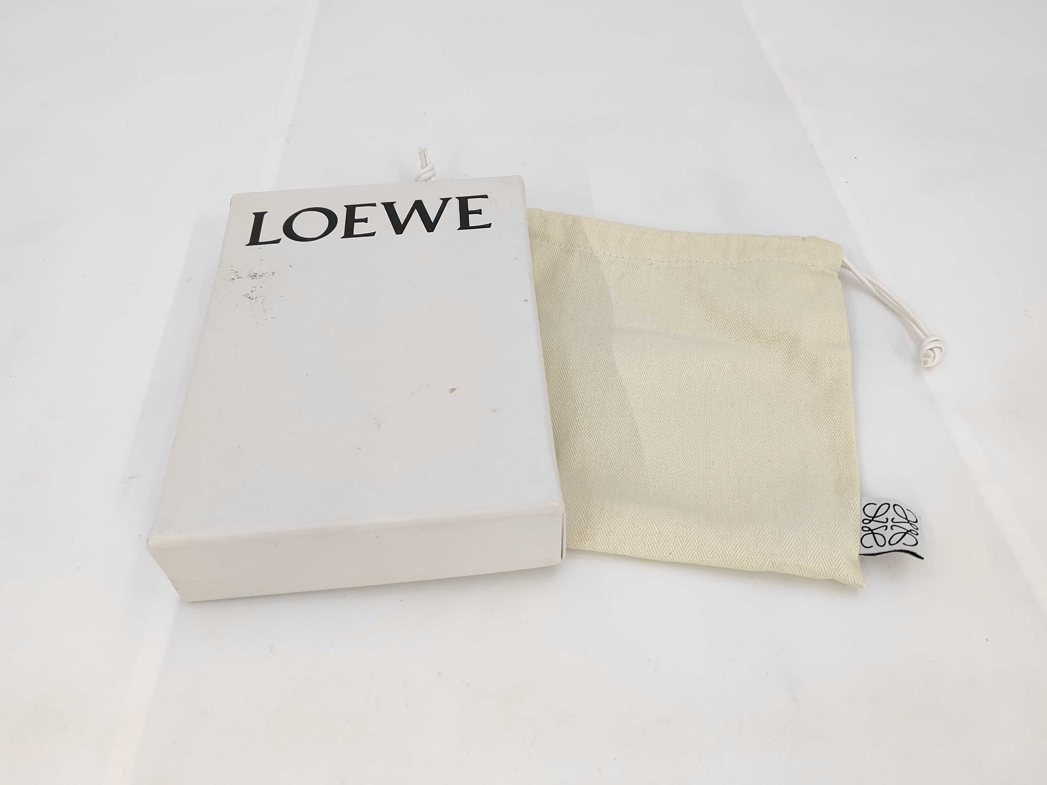 Anagram Trifold Wallet, Beige — view 12