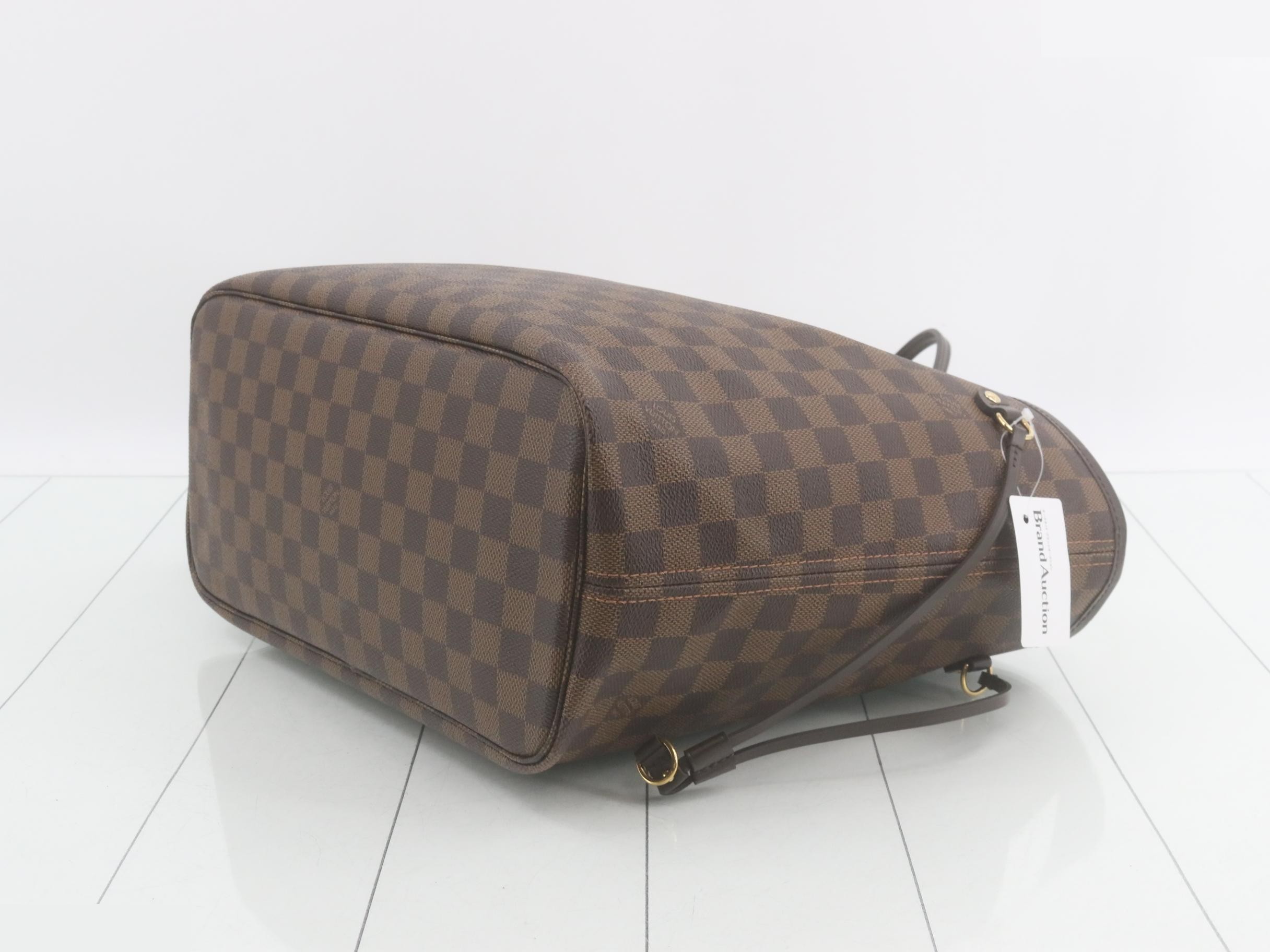 Neverfull MM Rose Ballerine — view 6