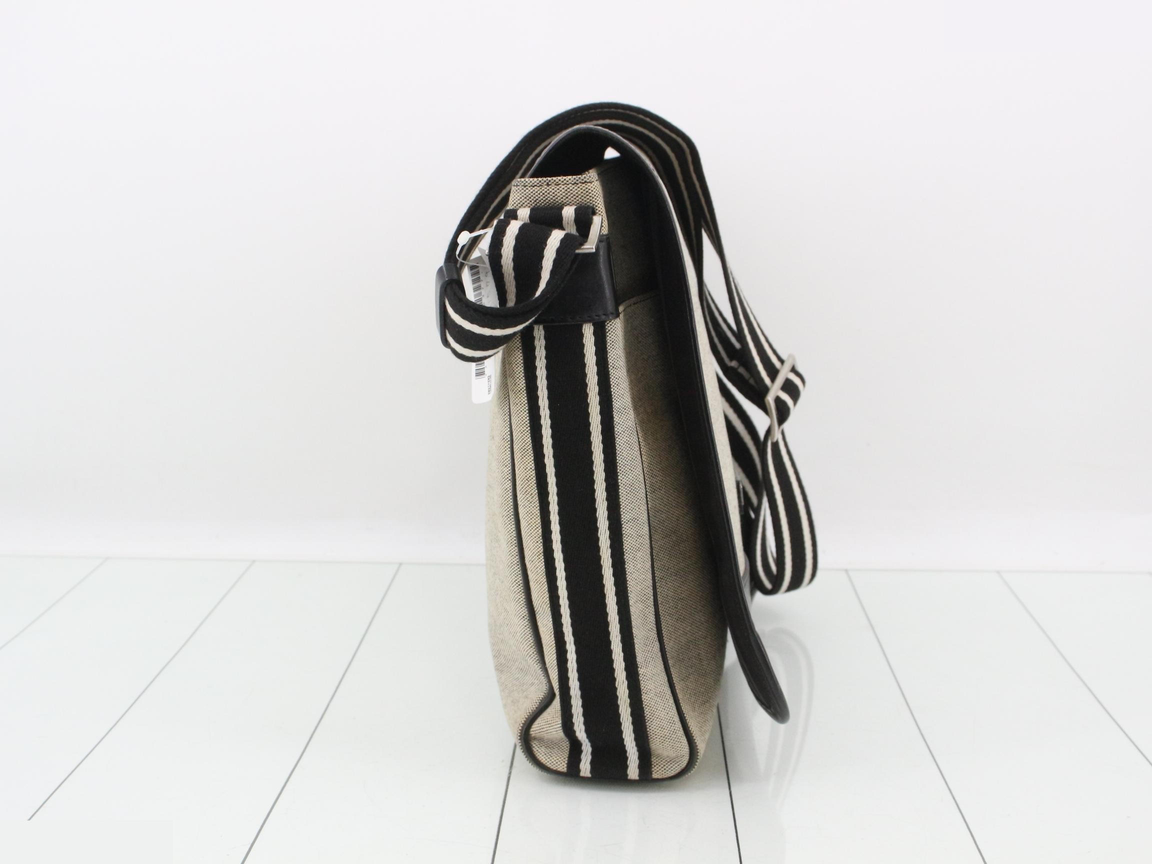 Other lines: Bags and messenger bags — view 4