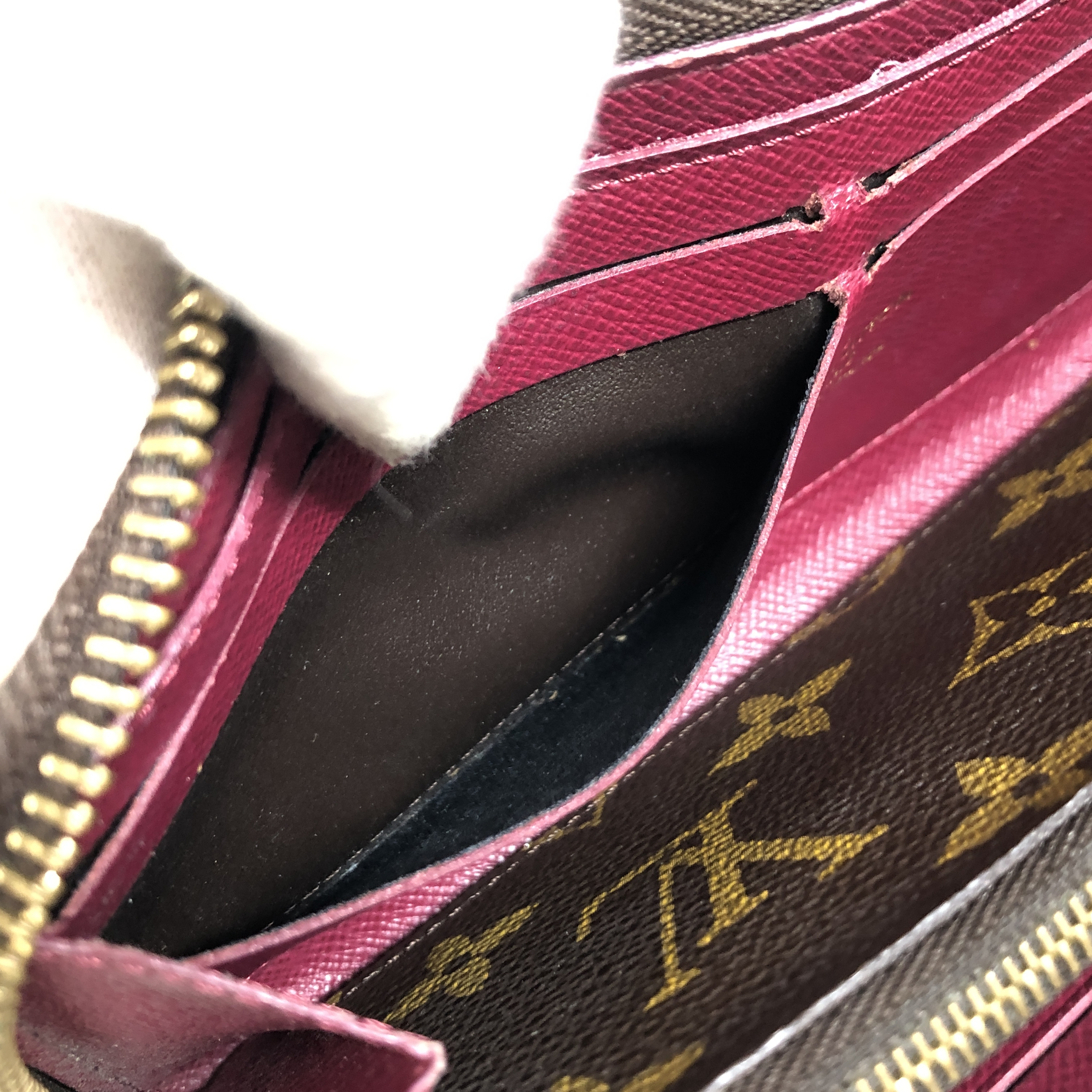 Monogram Portefeuille Clemence Long Wallet M60742 Round Zipper Fuchsia MI2144 With Coin Pocket Made in France Wallet — view 13