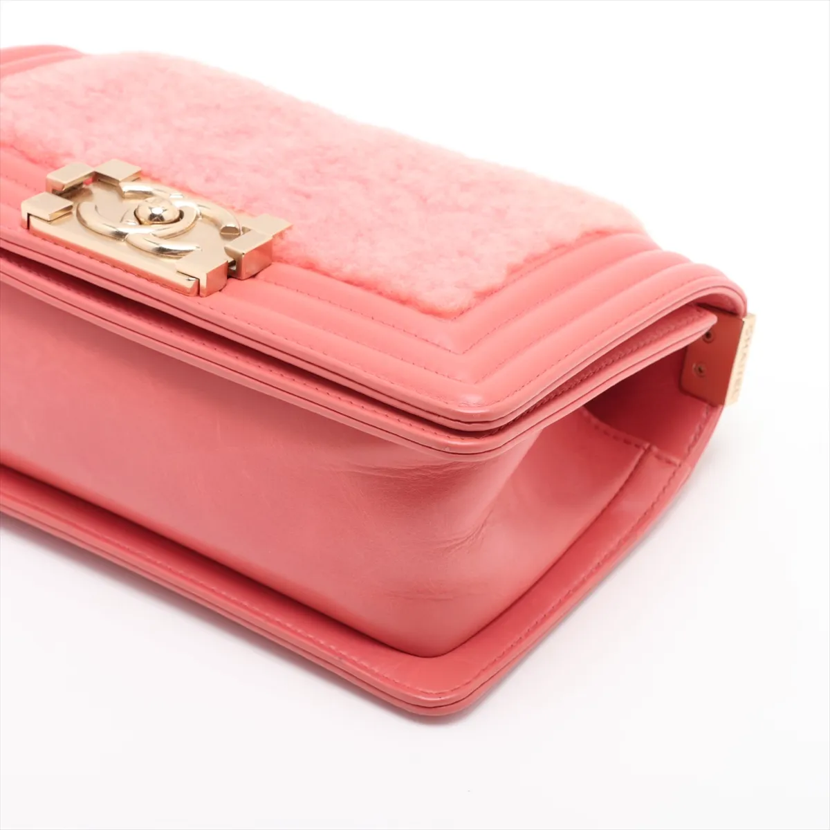 Boy Chanel 20 Small Boa Chain Shoulder Bag, Pink with Gold Hardware, 23288212, Serial Number 23, A67085 — view 3