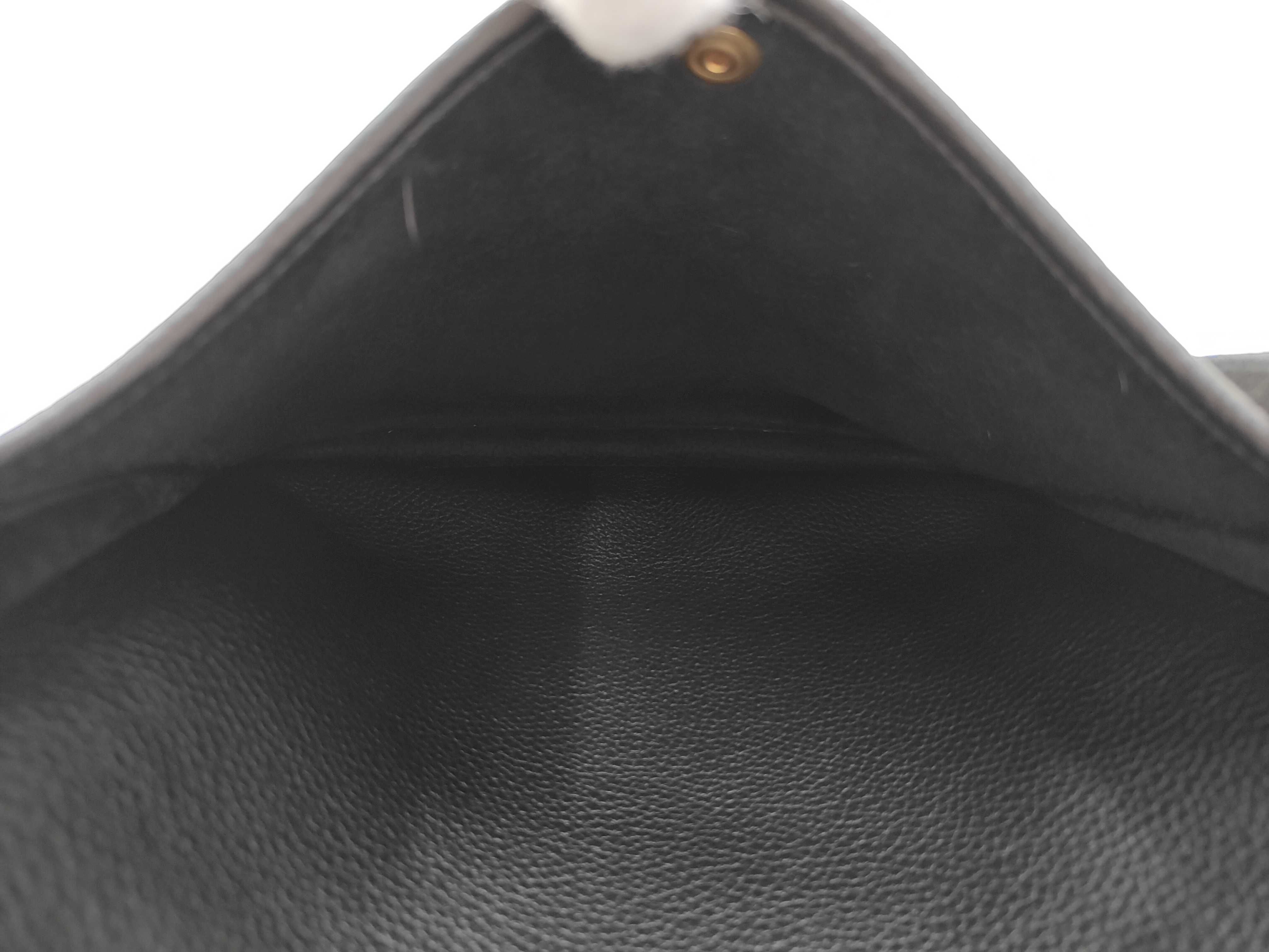 Evelyne 3PM Taurillon Black U Stamp Shoulder Bag — view 10