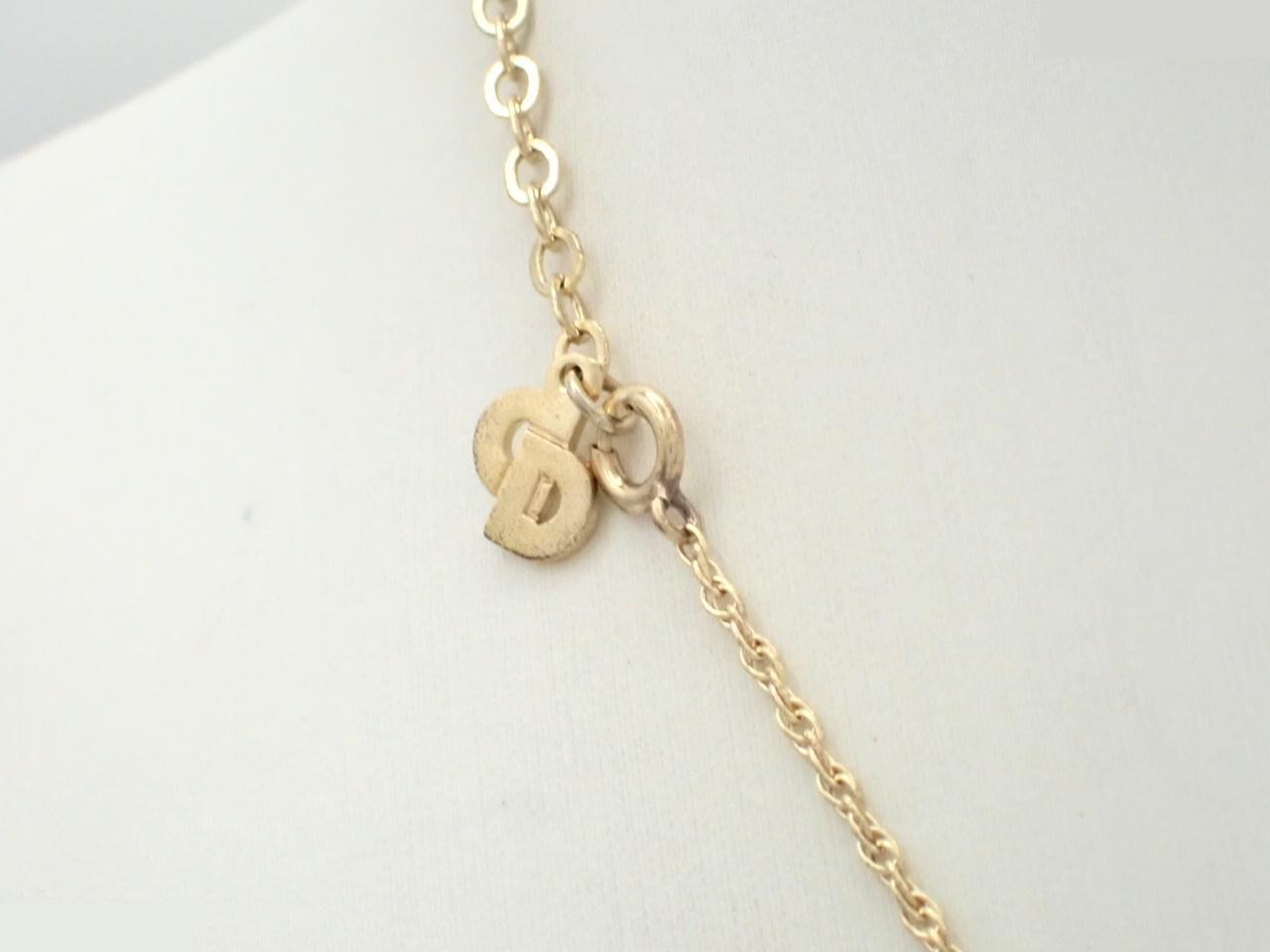 Other lines: Precious metal necklaces and pendants, chain approximately 44cm. — view 2