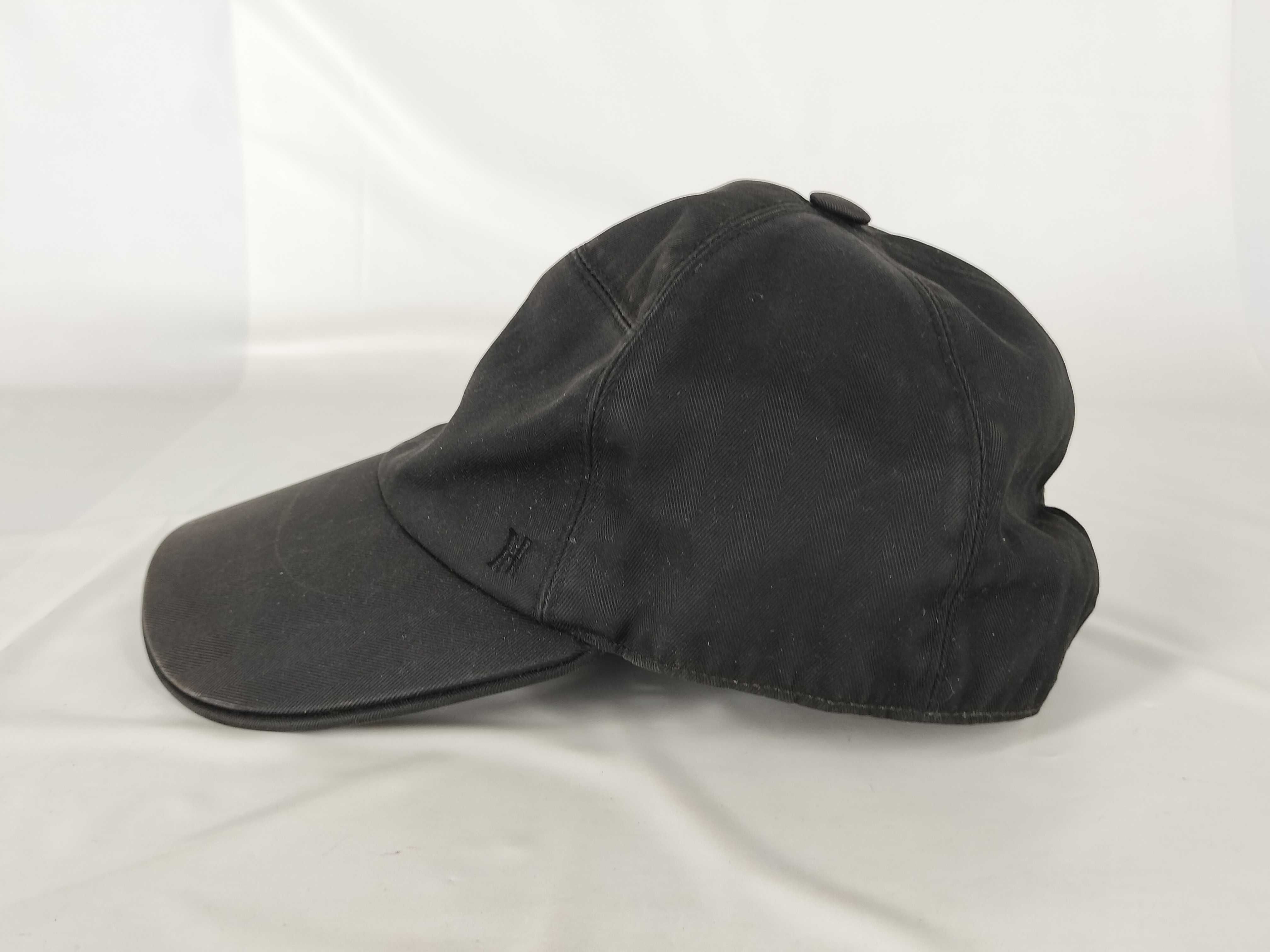cap and other accessories — view 2