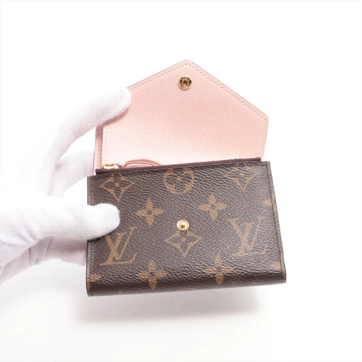 Monogram Portefeuille Victorine M62360 SF5109 Rose Ballerine Compact Wallet with Initial — view 3