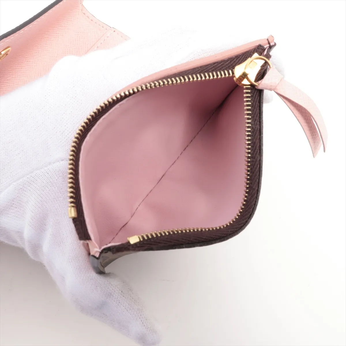 Monogram Portefeuille Victorine M62360 SF5109 Rose Ballerine Compact Wallet with Initial — view 6