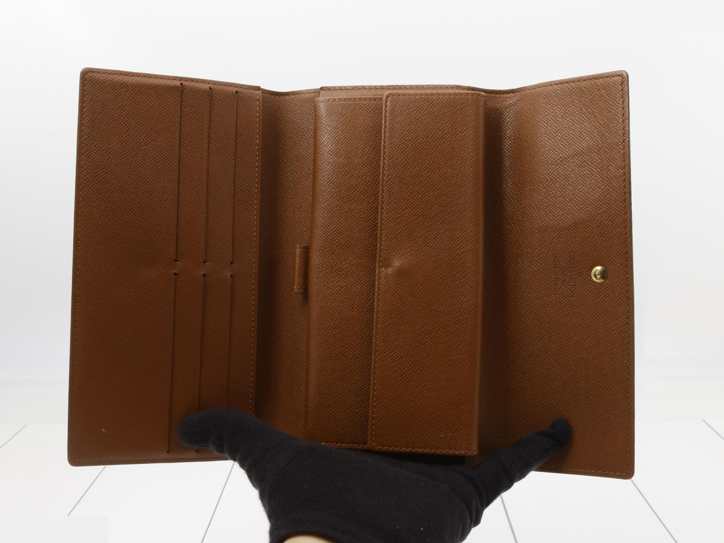 M61215 Porte Tresor International Tri-fold Wallet Monogram — view 4