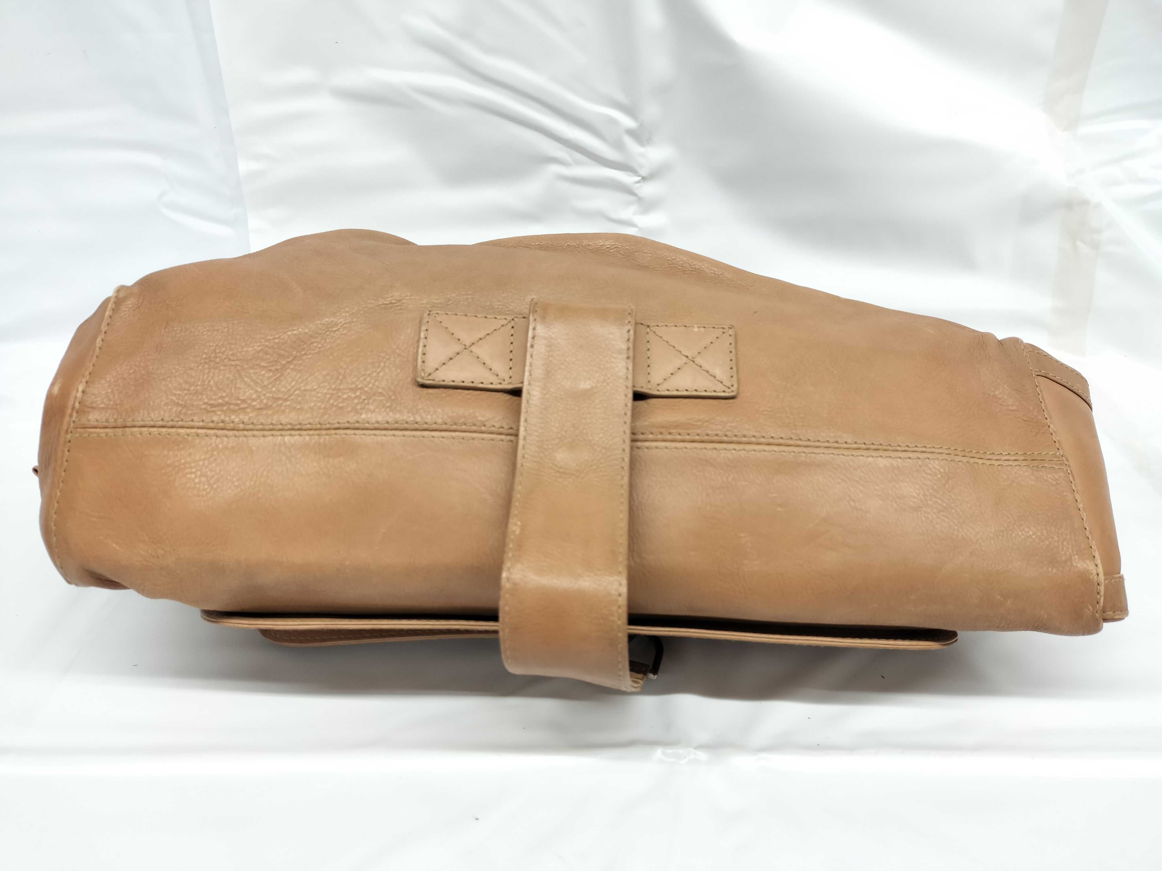 ChristianDior Shoulder Bag, Beige Leather — view 3