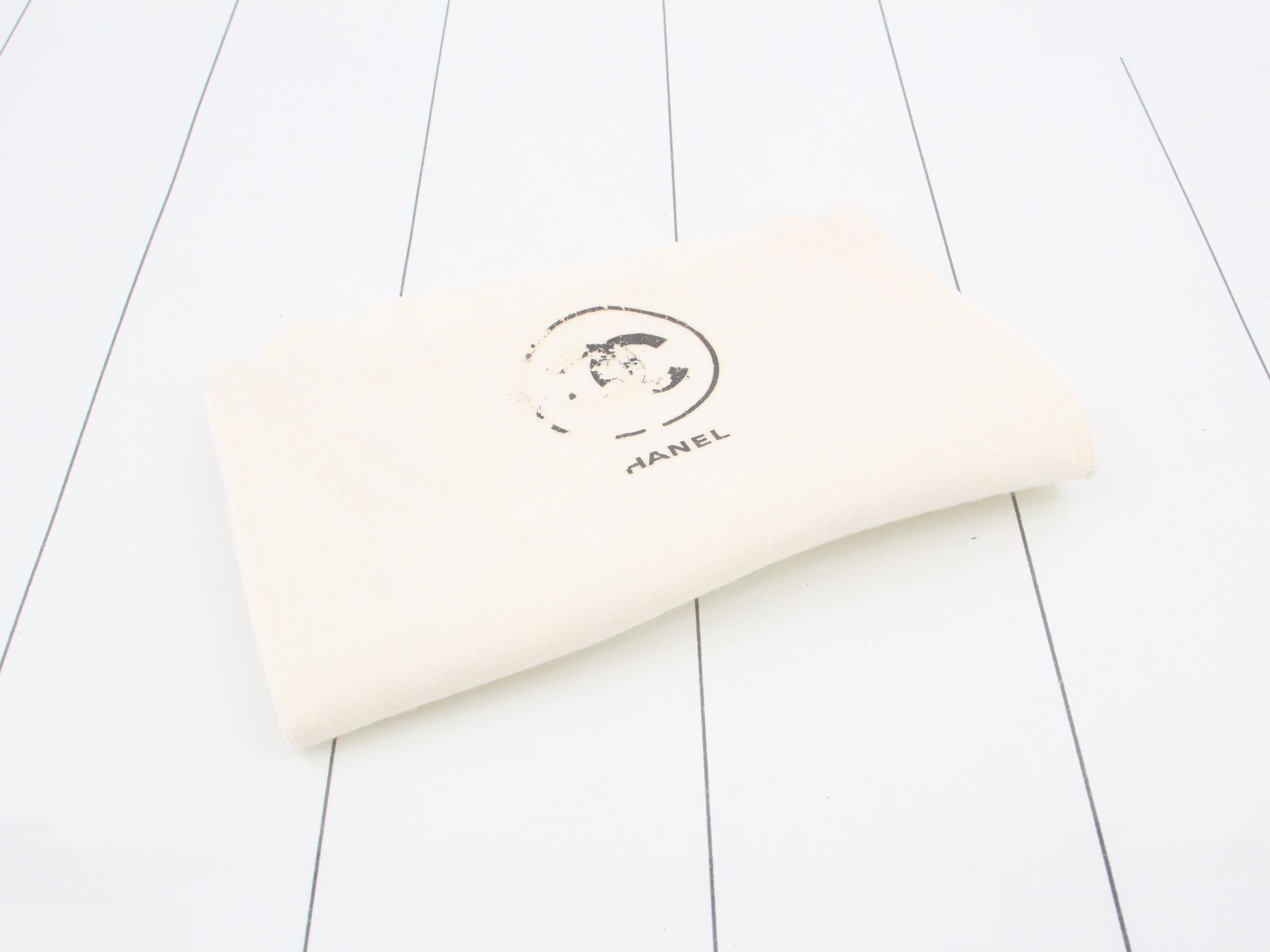 Matelassé (bag) - Shoulder bag — view 7