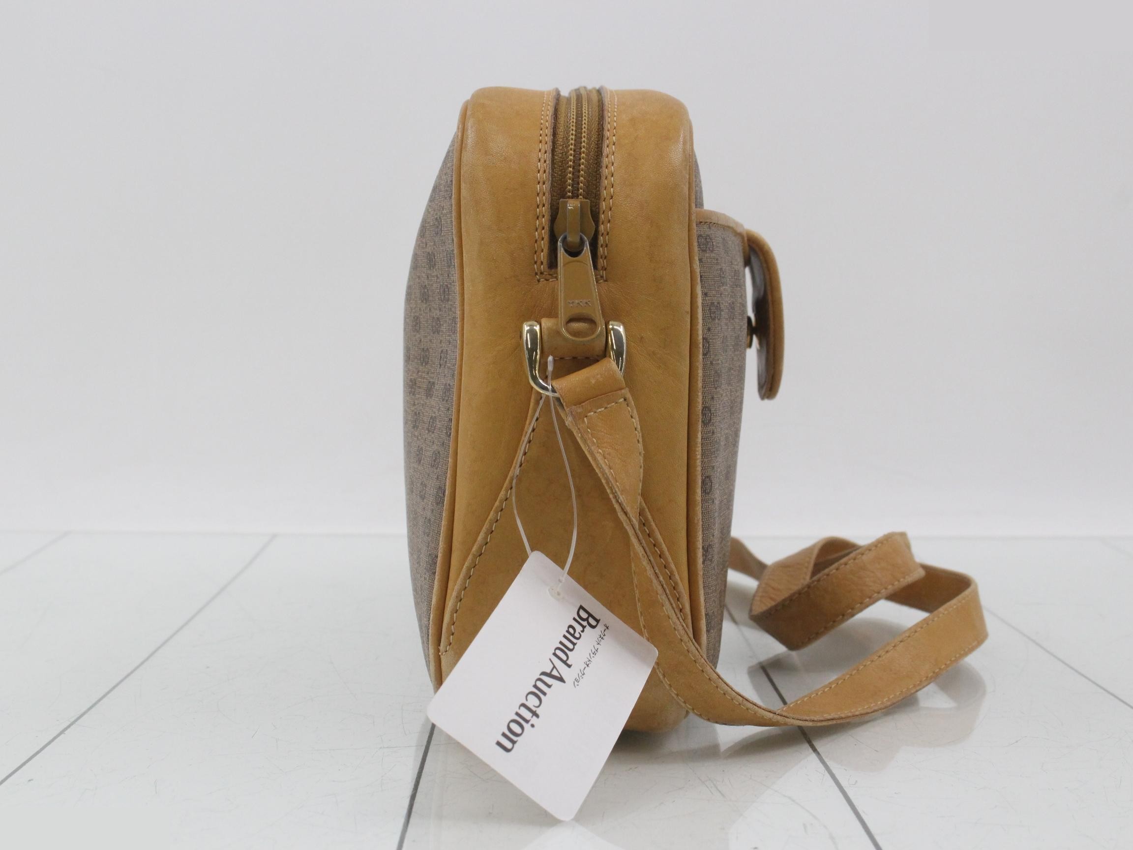 001-105-4073 Micro GG Shoulder Bag, Leather, Beige — view 4