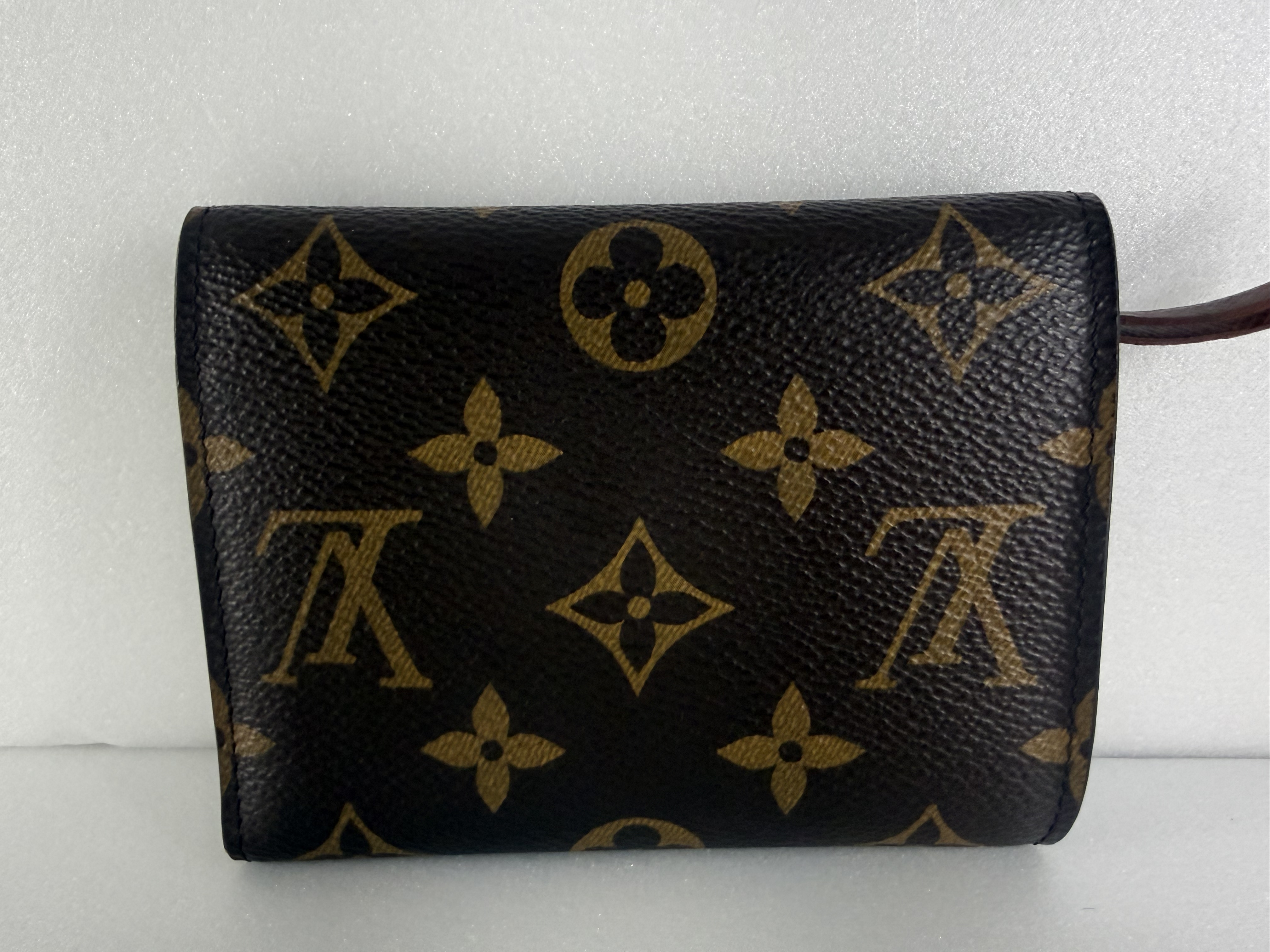 Monogram Portefeuille Victorine M86900 Wallet — view 2