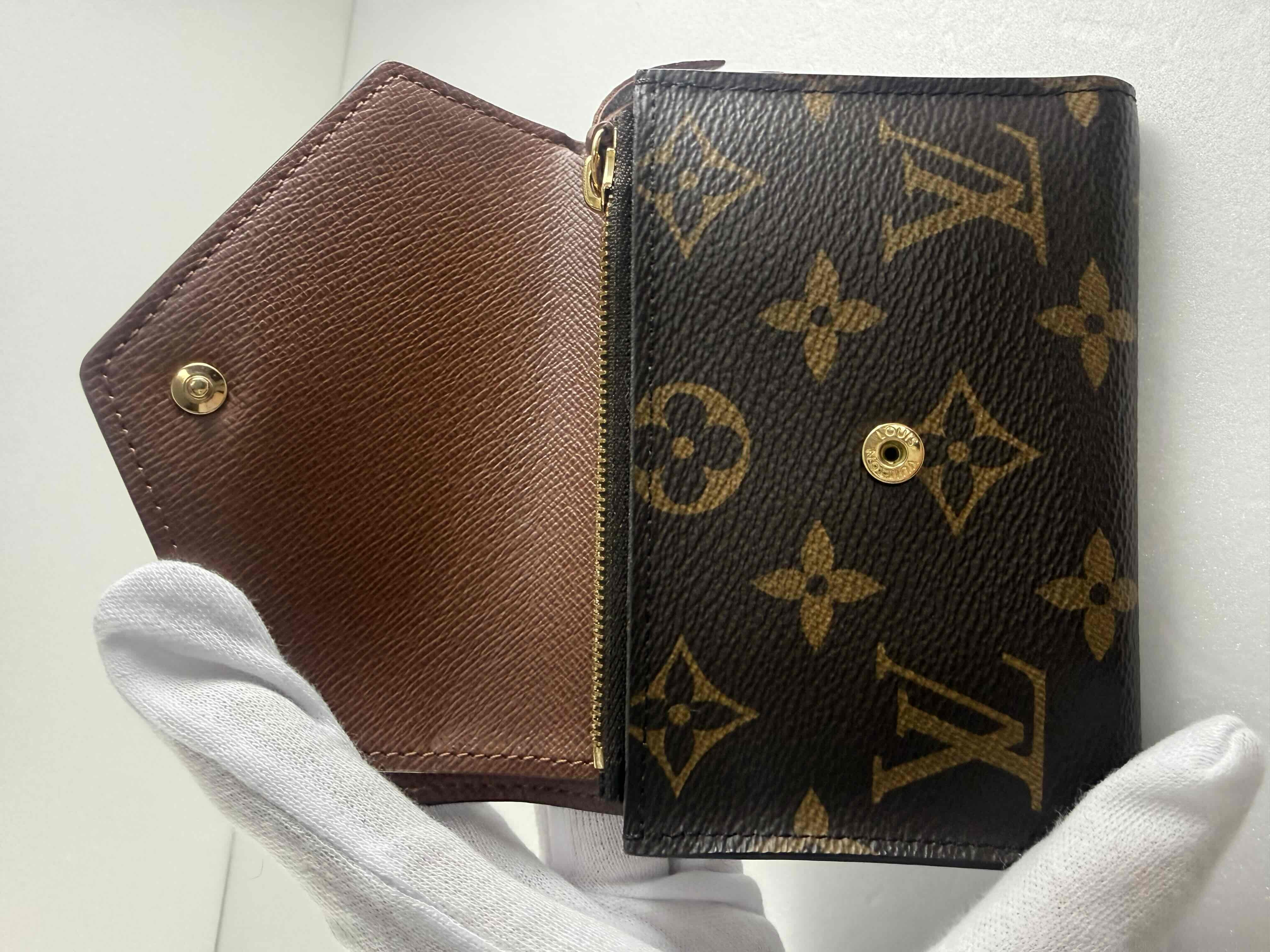 Monogram Portefeuille Victorine M86900 Wallet — view 3
