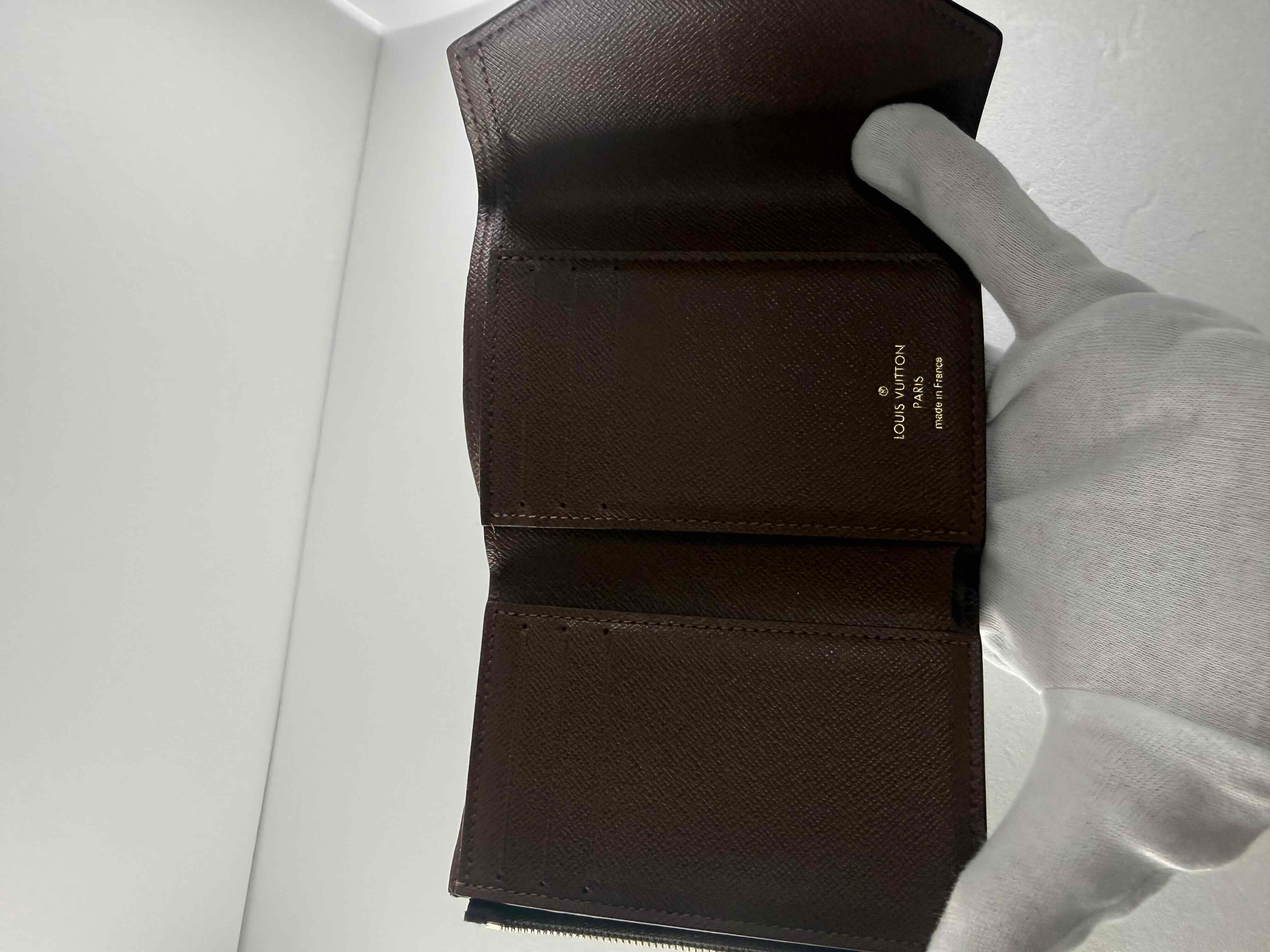 Monogram Portefeuille Victorine M86900 Wallet — view 4