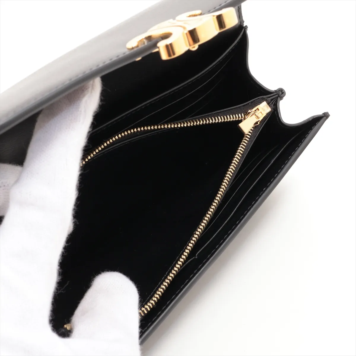 Triomphe Large Wallet Leather Long Wallet Black — view 7