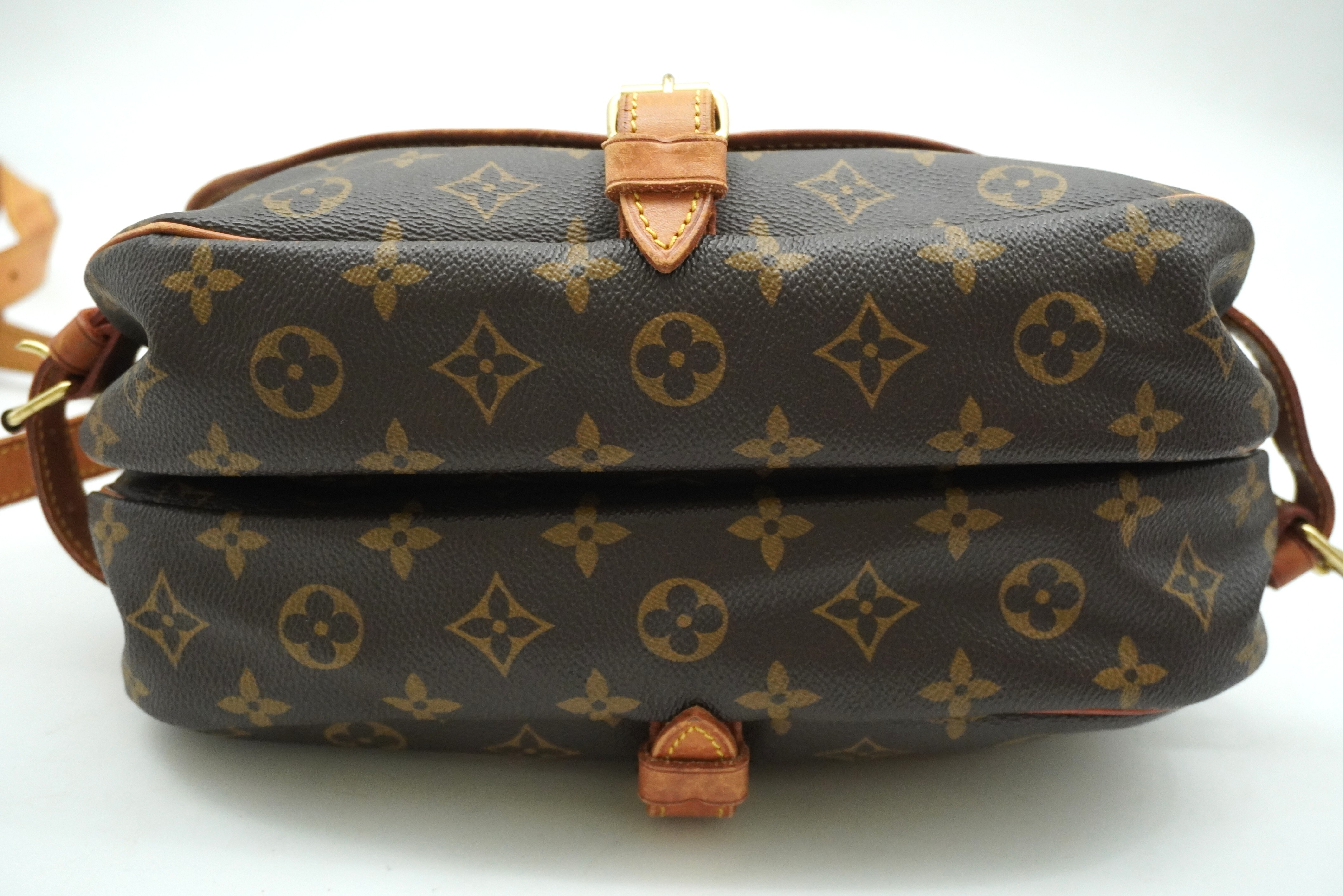 Monogram Saumur 30 M42256 Shoulder Bag — view 5