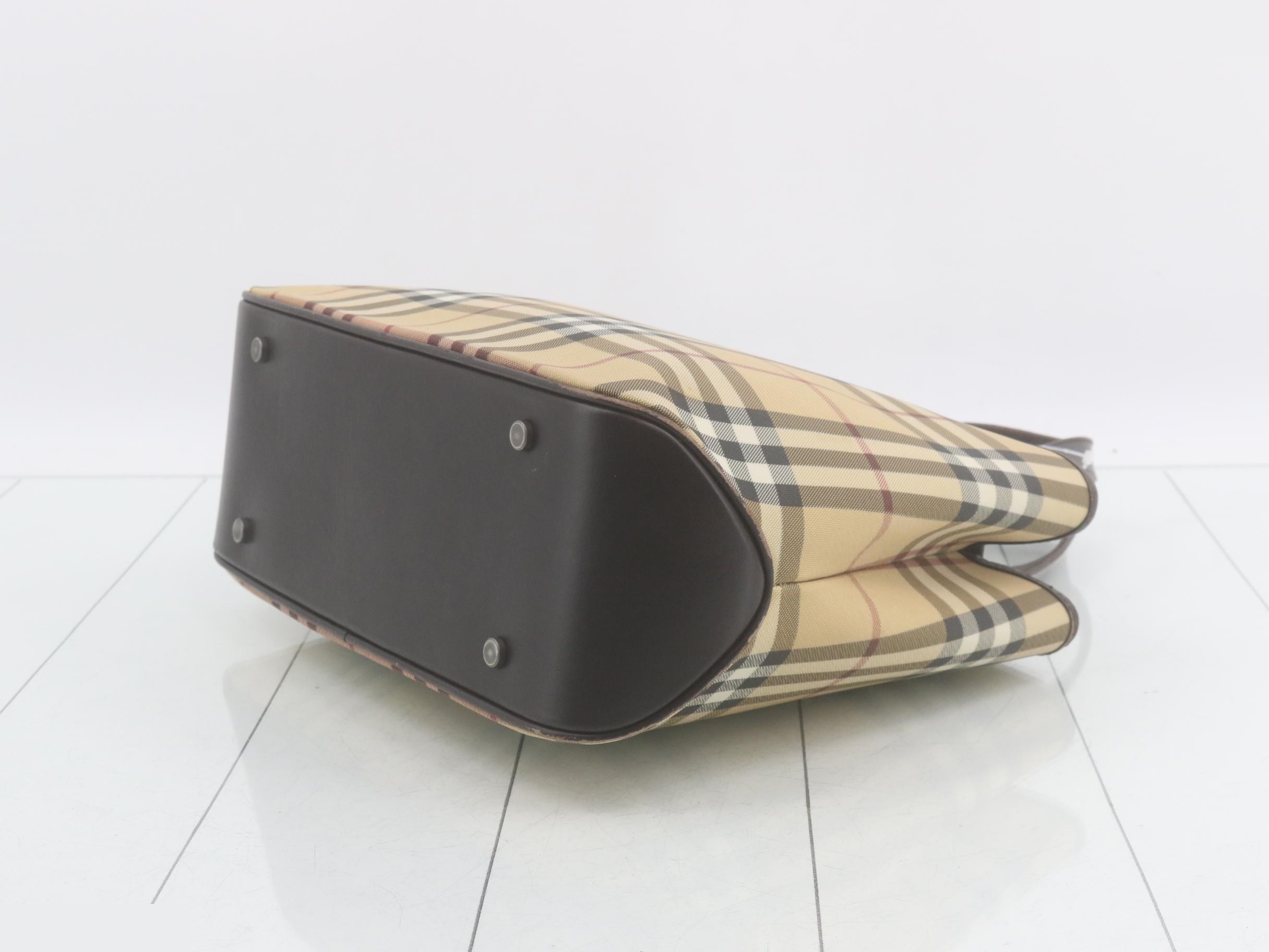 Nova Check handbag — view 6