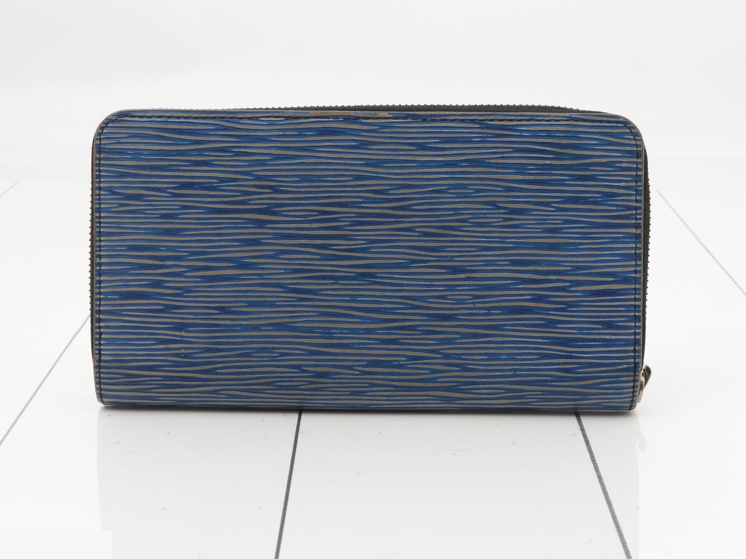 Zippy Wallet, Blue — view 2