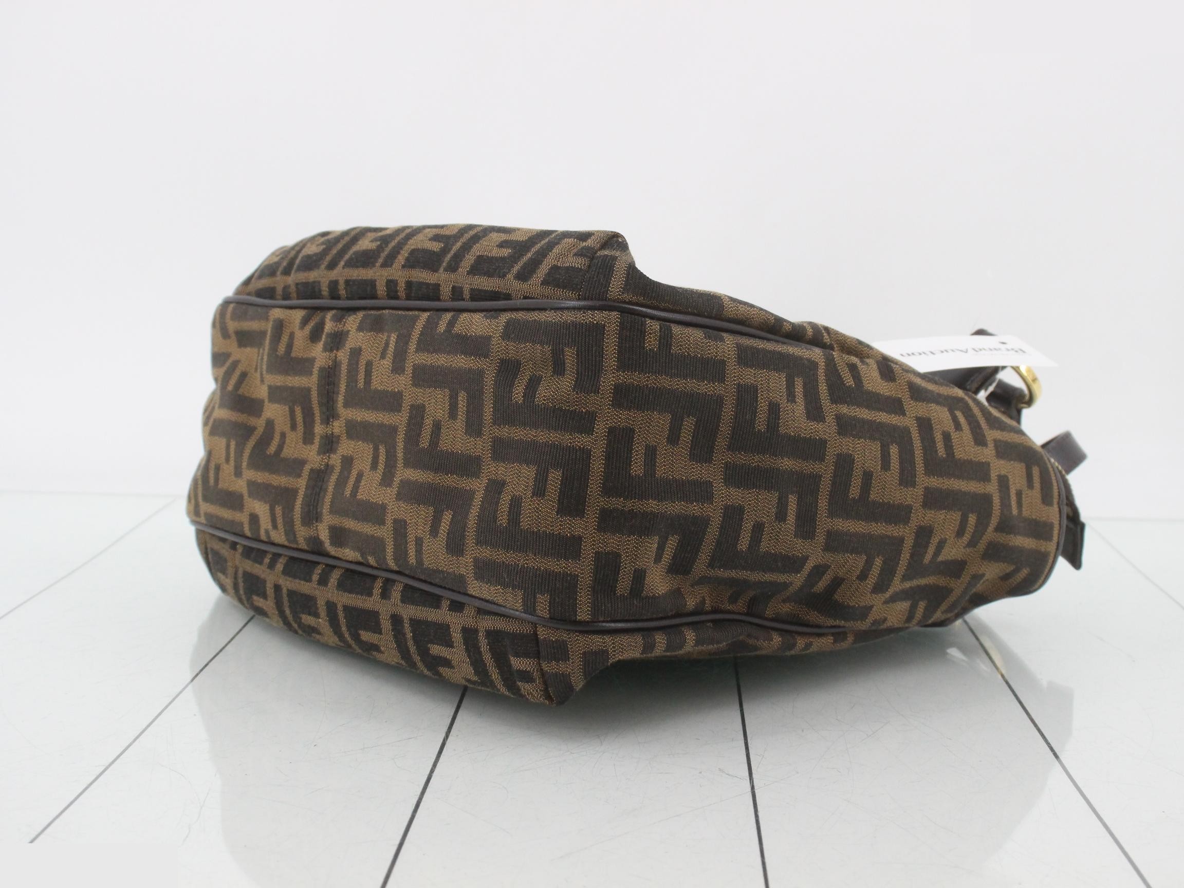 Zucca (bag) tote bag with gold hardware. — view 6