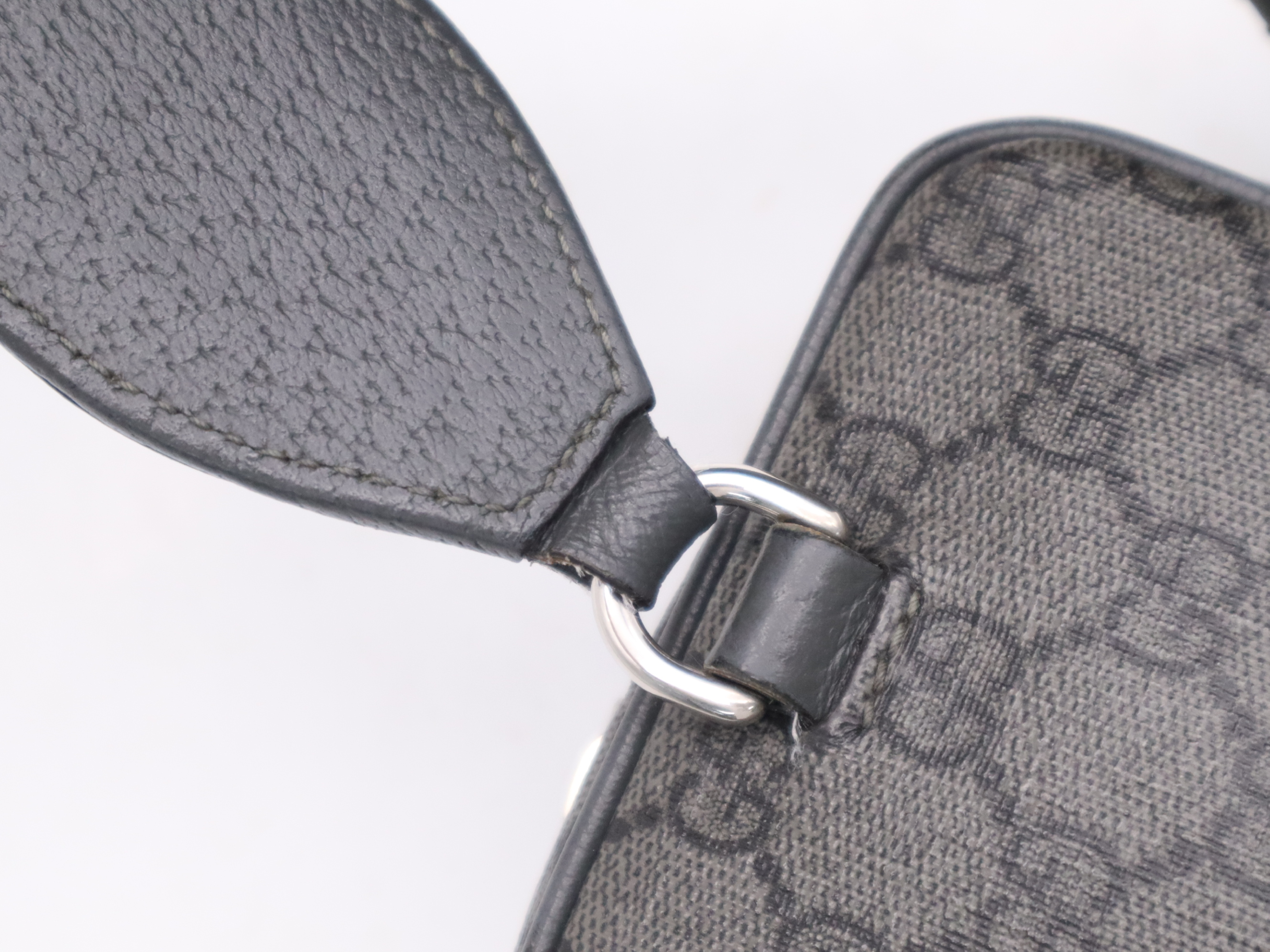 752565 Canvas x Leather Body Bag GG Supreme Grey Waist Bag — view 8