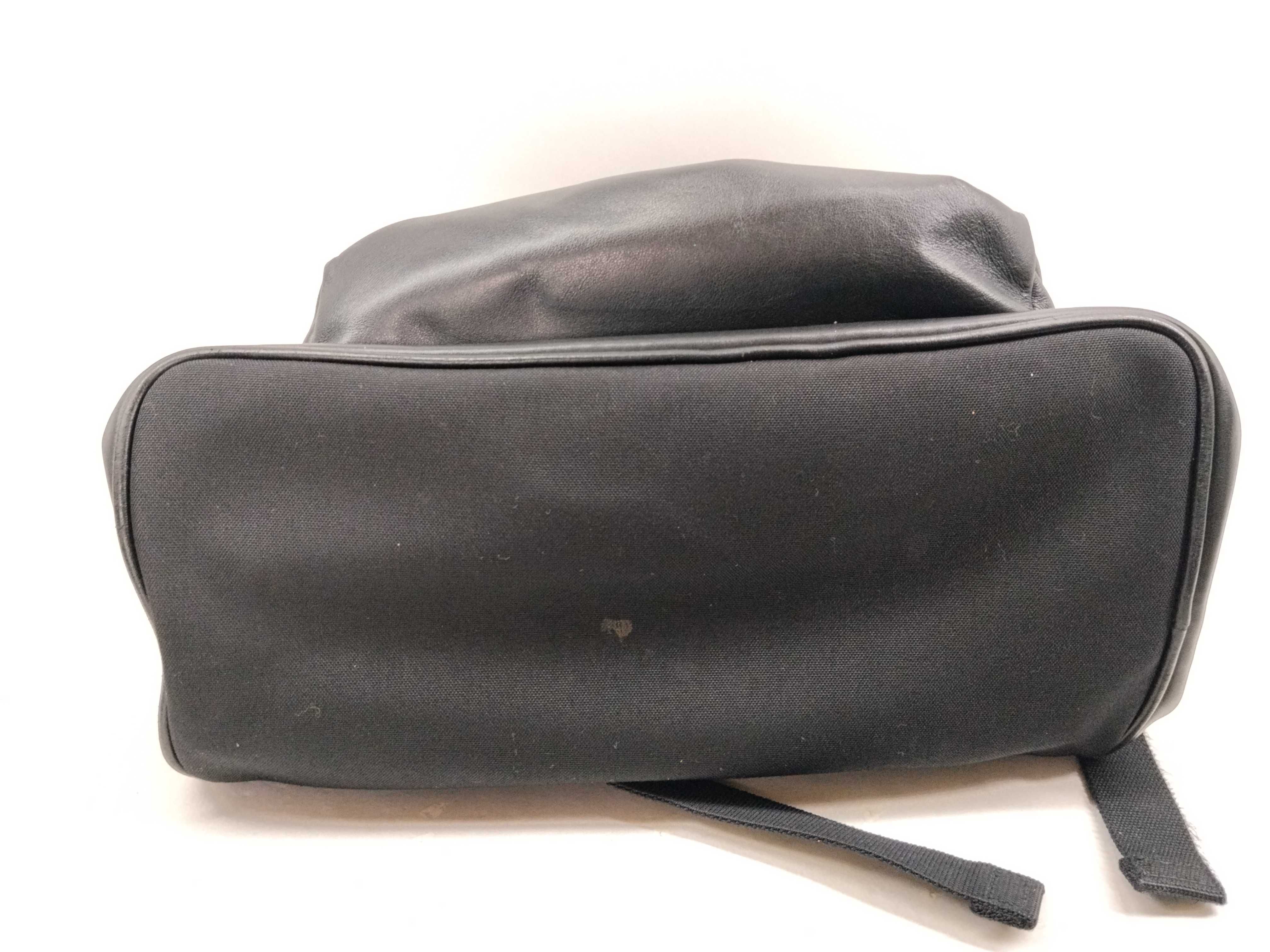 leather backpack, missing zipper hardware. — view 9