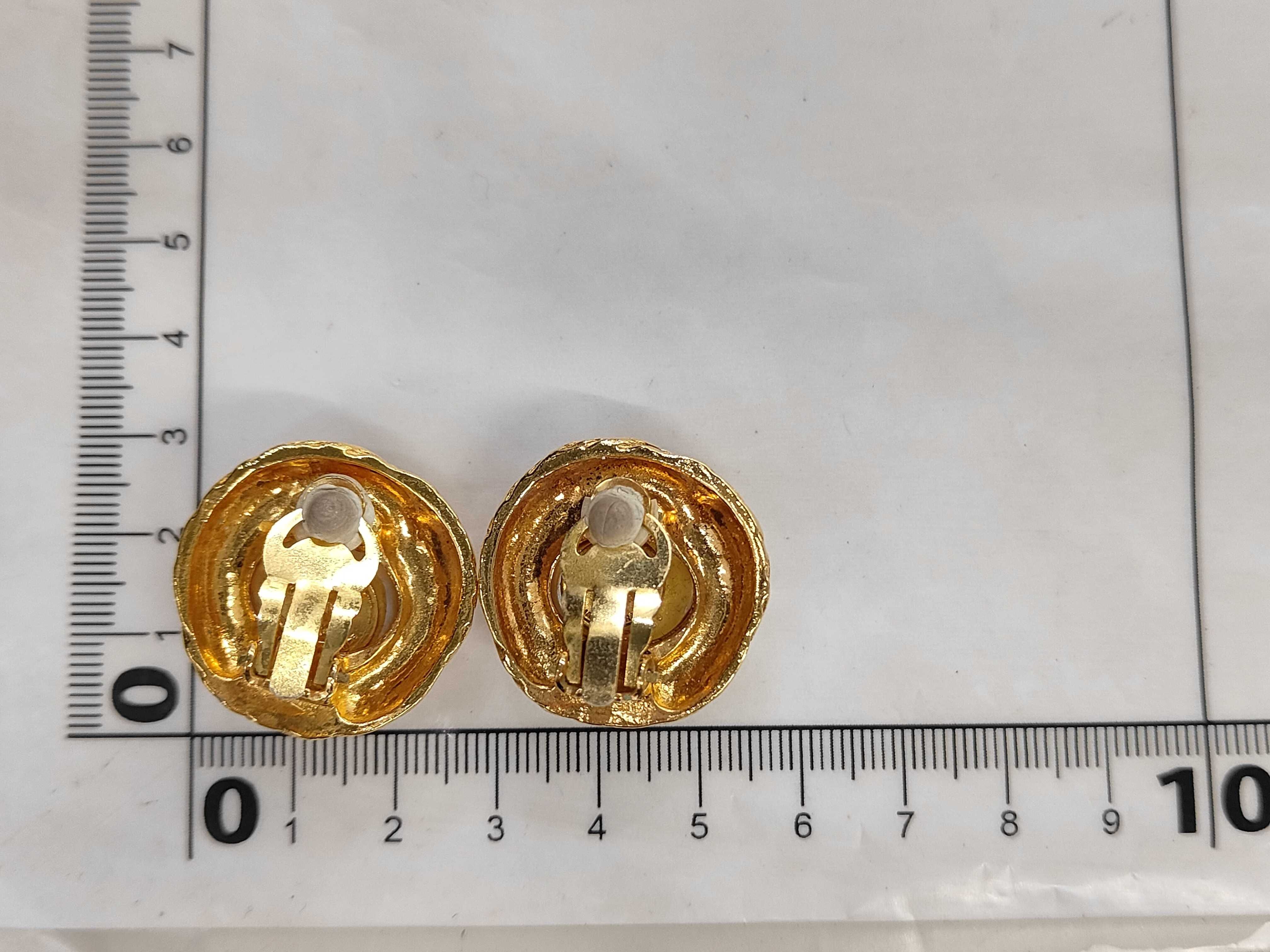 earrings — view 6