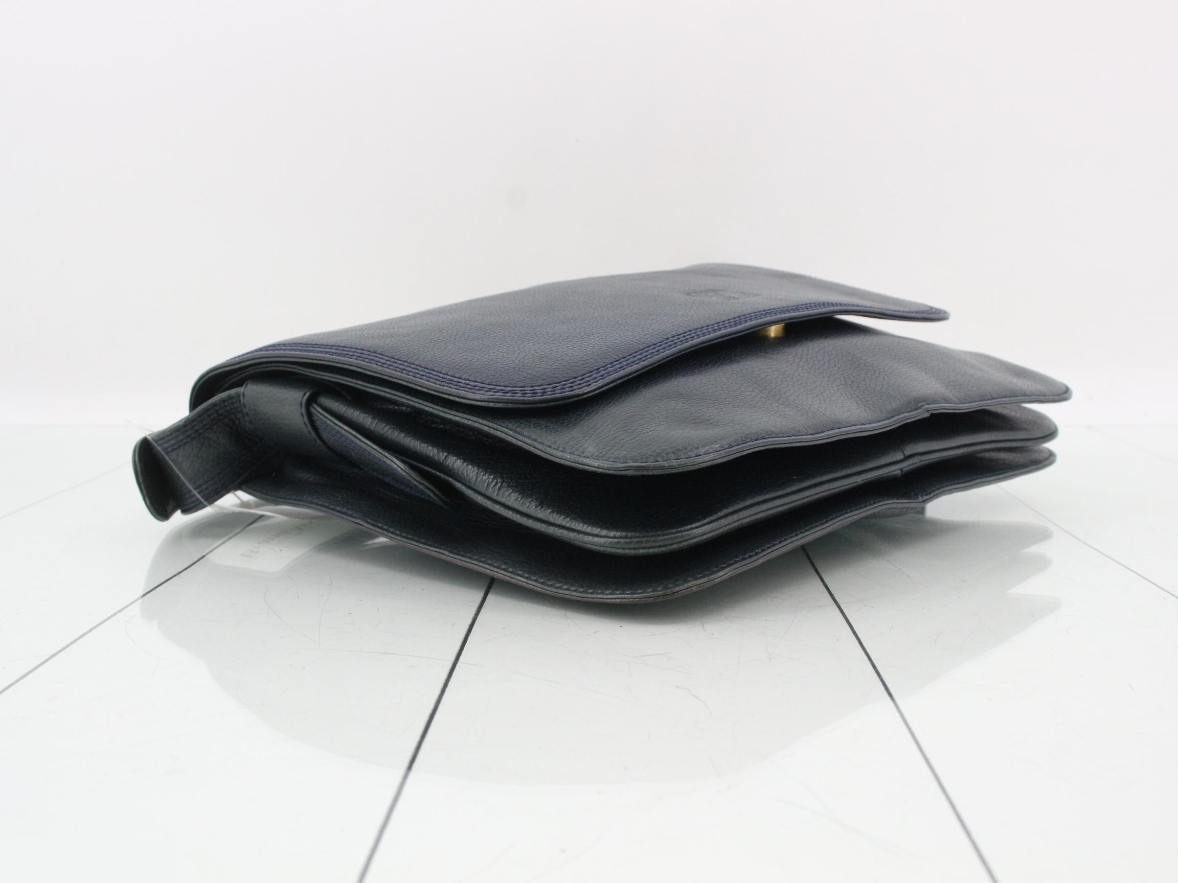 Leather shoulder bag — view 5