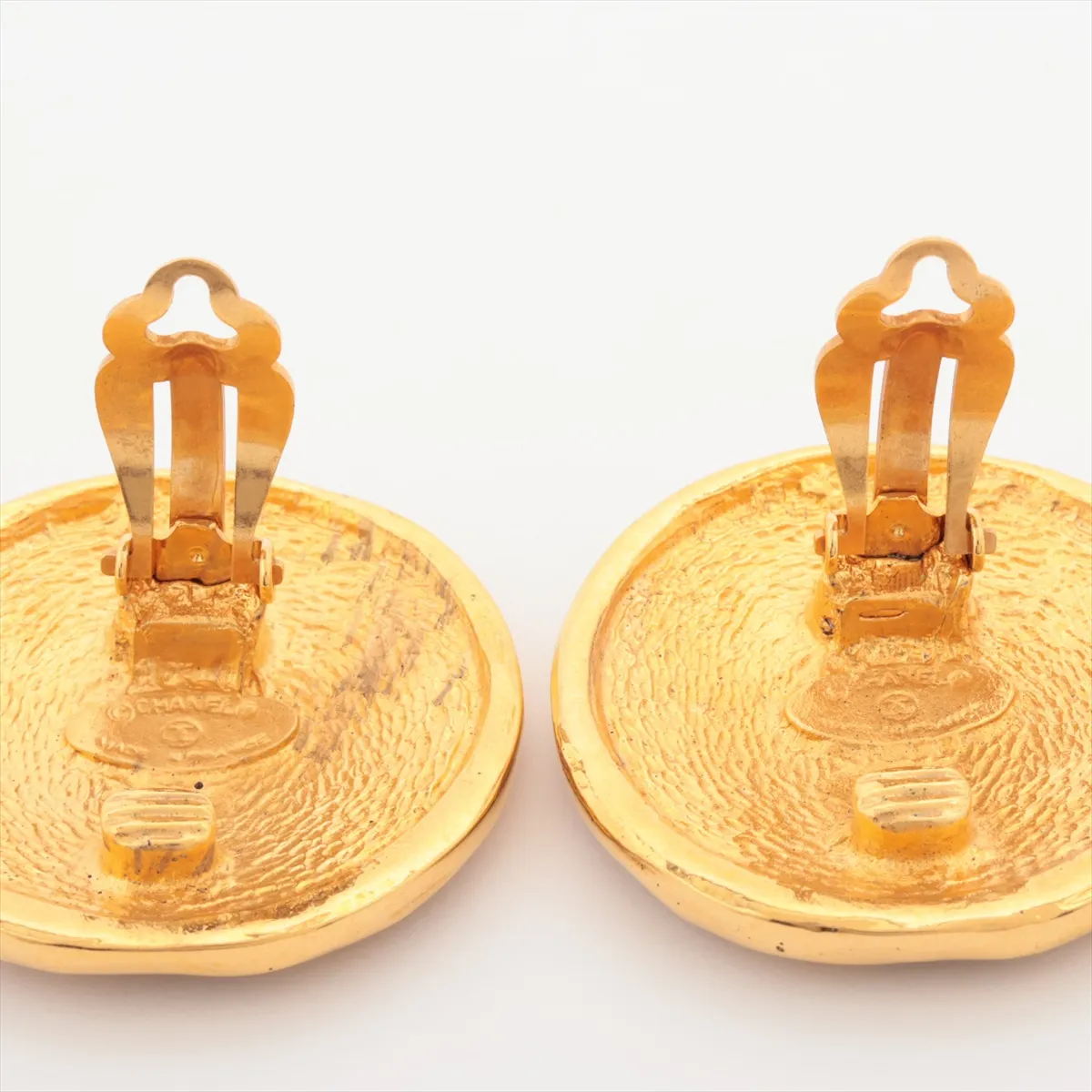 31 RUE CAMBON earrings (for both ears) GP gold dents — view 4