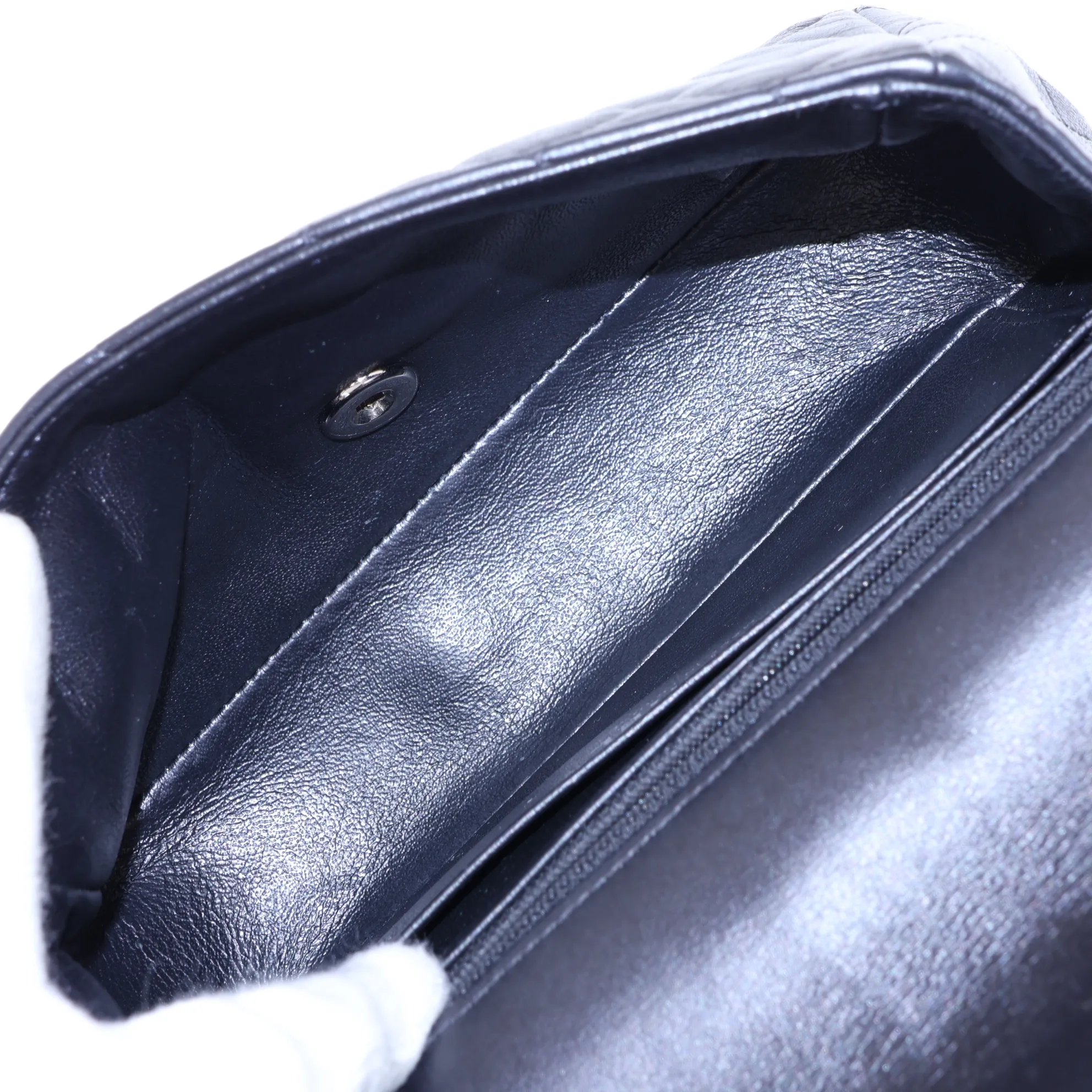 [Individually packaged] Chanel Mini Matelassé 20 Lambskin Single Flap Single Chain Bag, Black with Silver Hardware, 29255062, Serial Number 29, A69900 — view 6