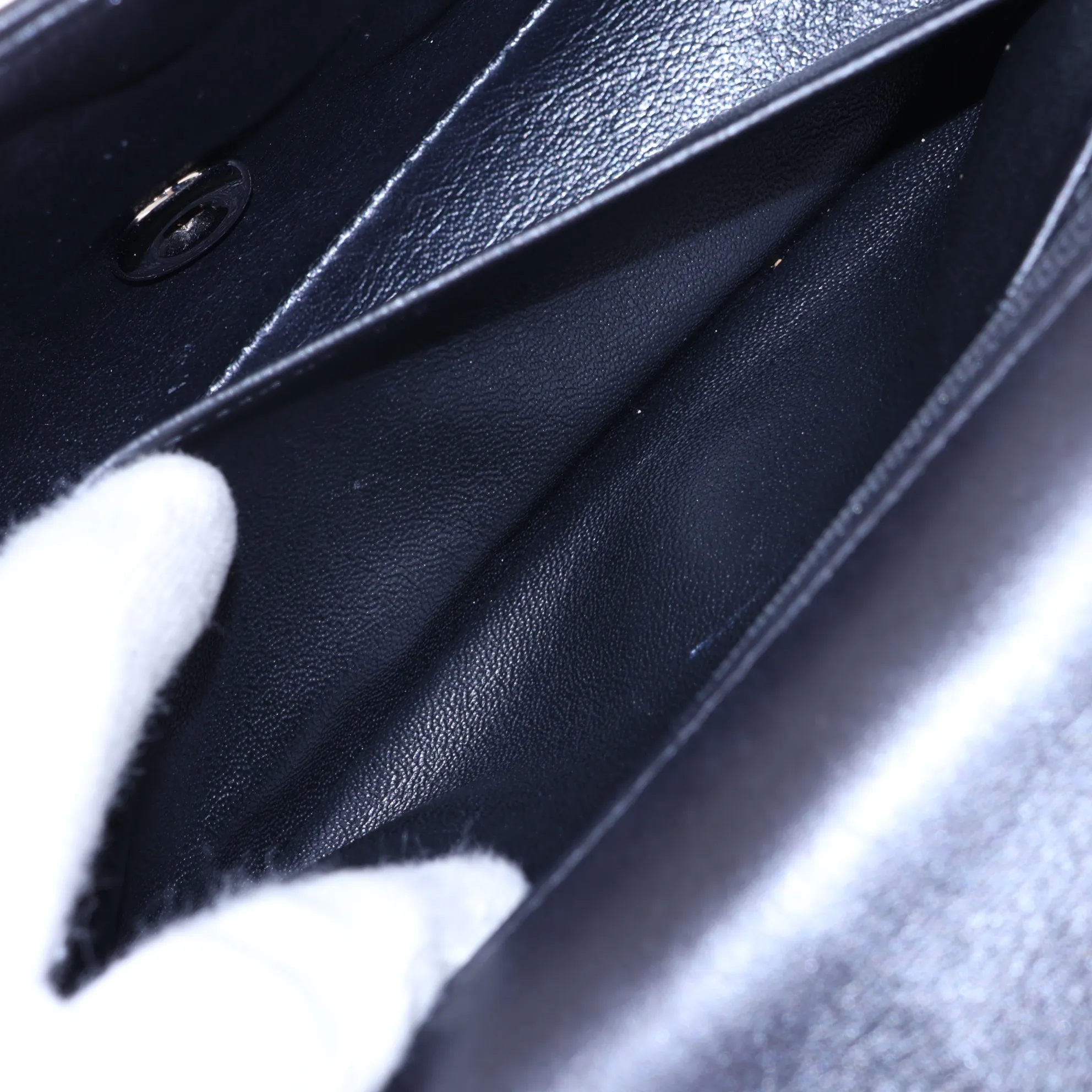 [Individually packaged] Chanel Mini Matelassé 20 Lambskin Single Flap Single Chain Bag, Black with Silver Hardware, 29255062, Serial Number 29, A69900 — view 7