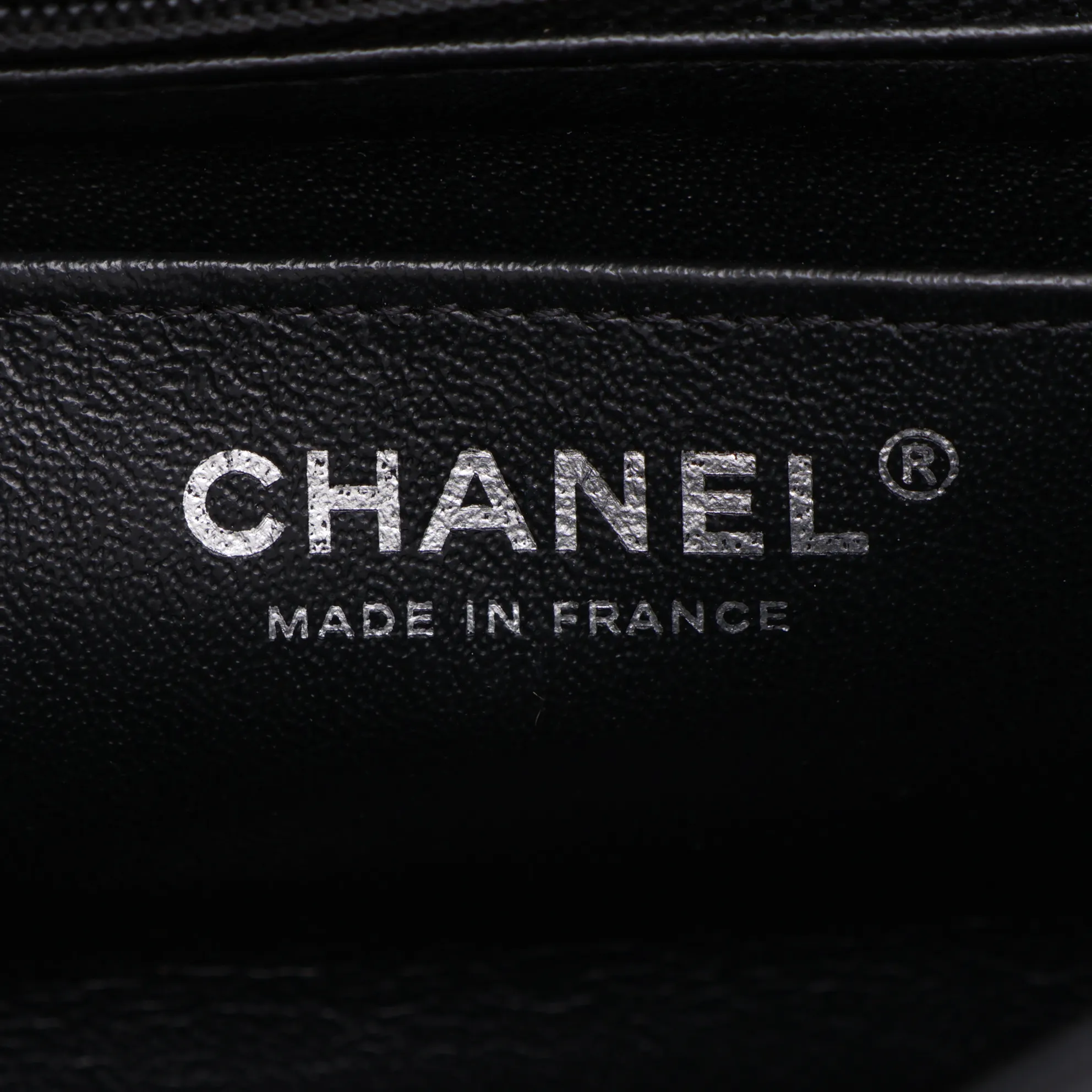 [Individually packaged] Chanel Mini Matelassé 20 Lambskin Single Flap Single Chain Bag, Black with Silver Hardware, 29255062, Serial Number 29, A69900 — view 9
