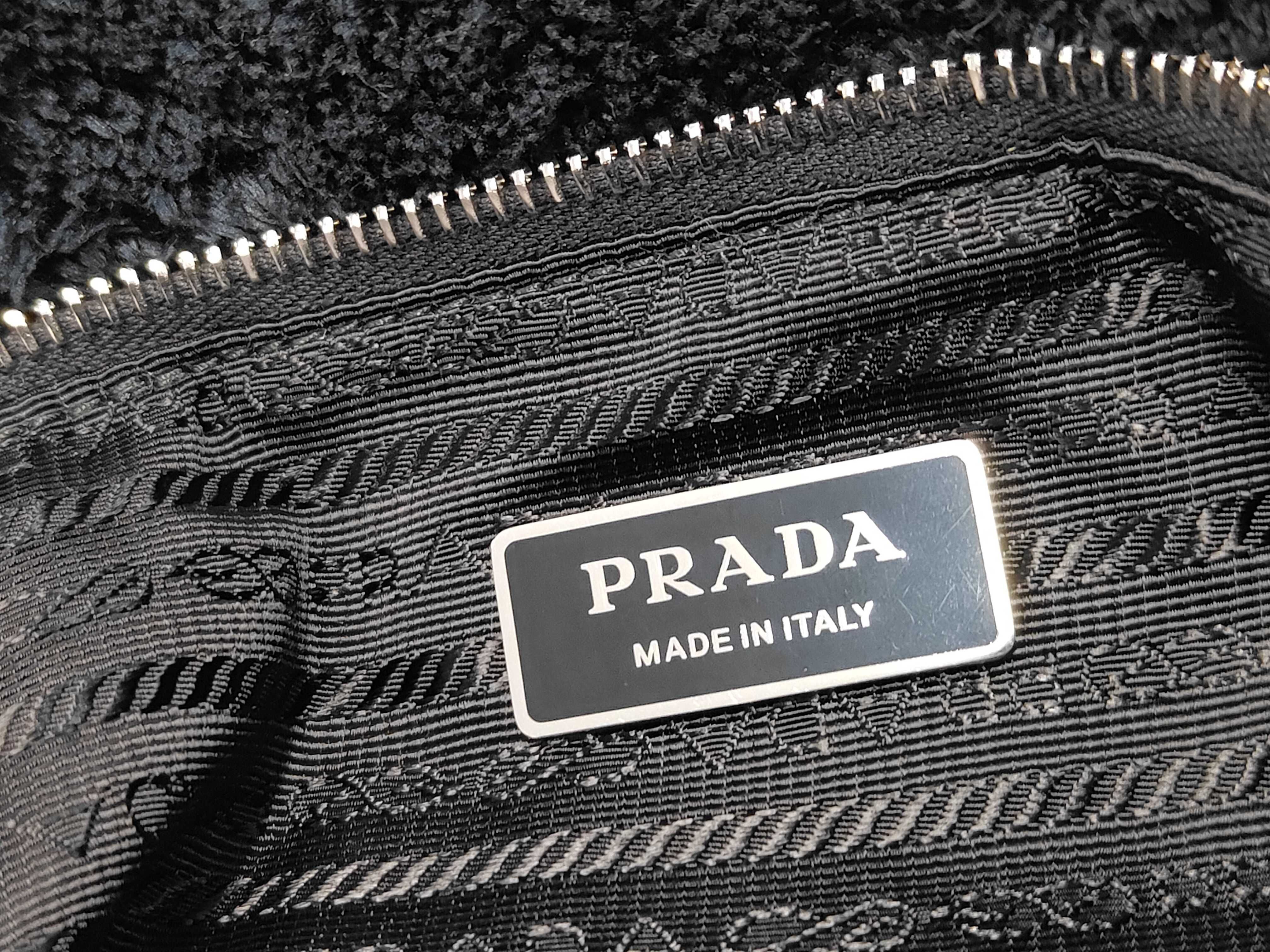 Pile Terry Tote Bag 1BG130 Black Logo Tote Bag — view 9