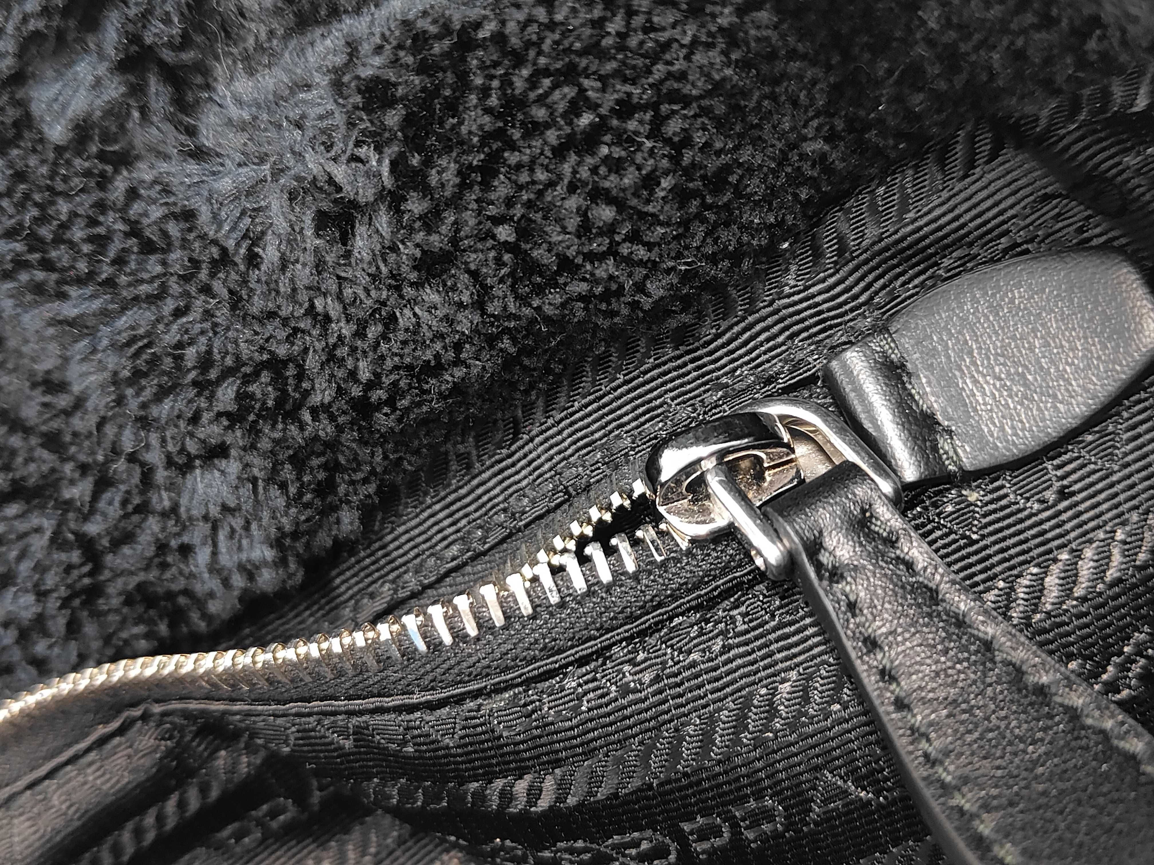 Pile Terry Tote Bag 1BG130 Black Logo Tote Bag — view 10