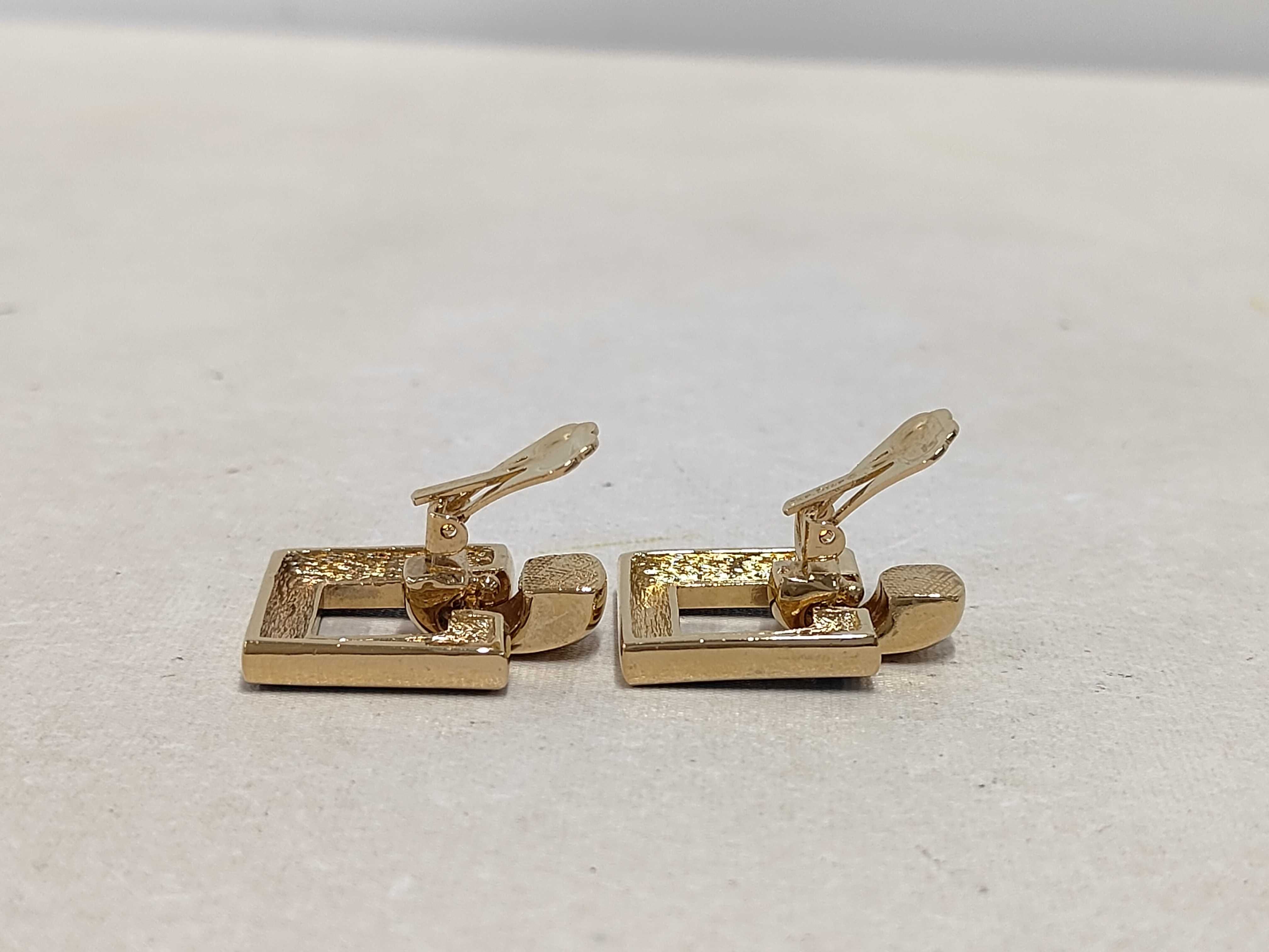 earrings — view 3