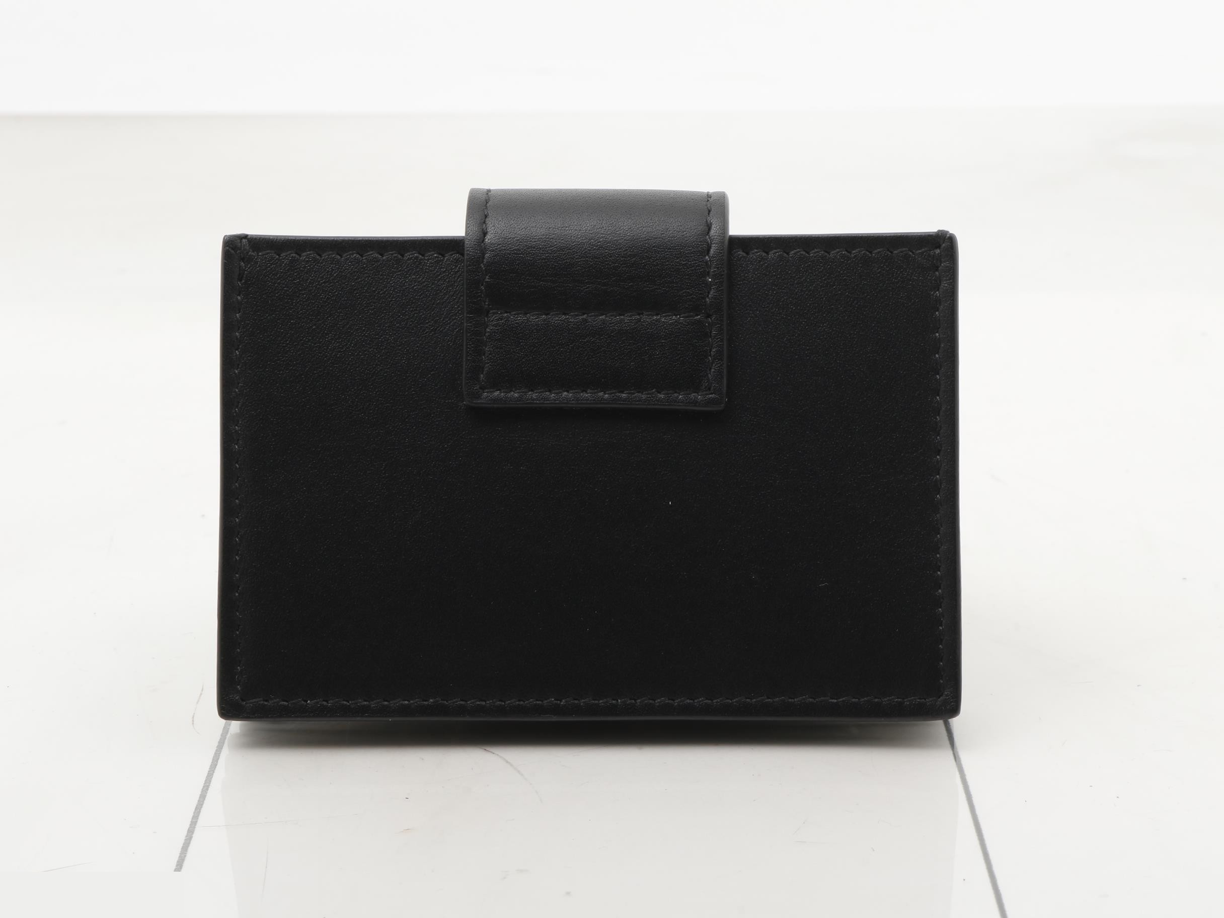 Card case — view 2