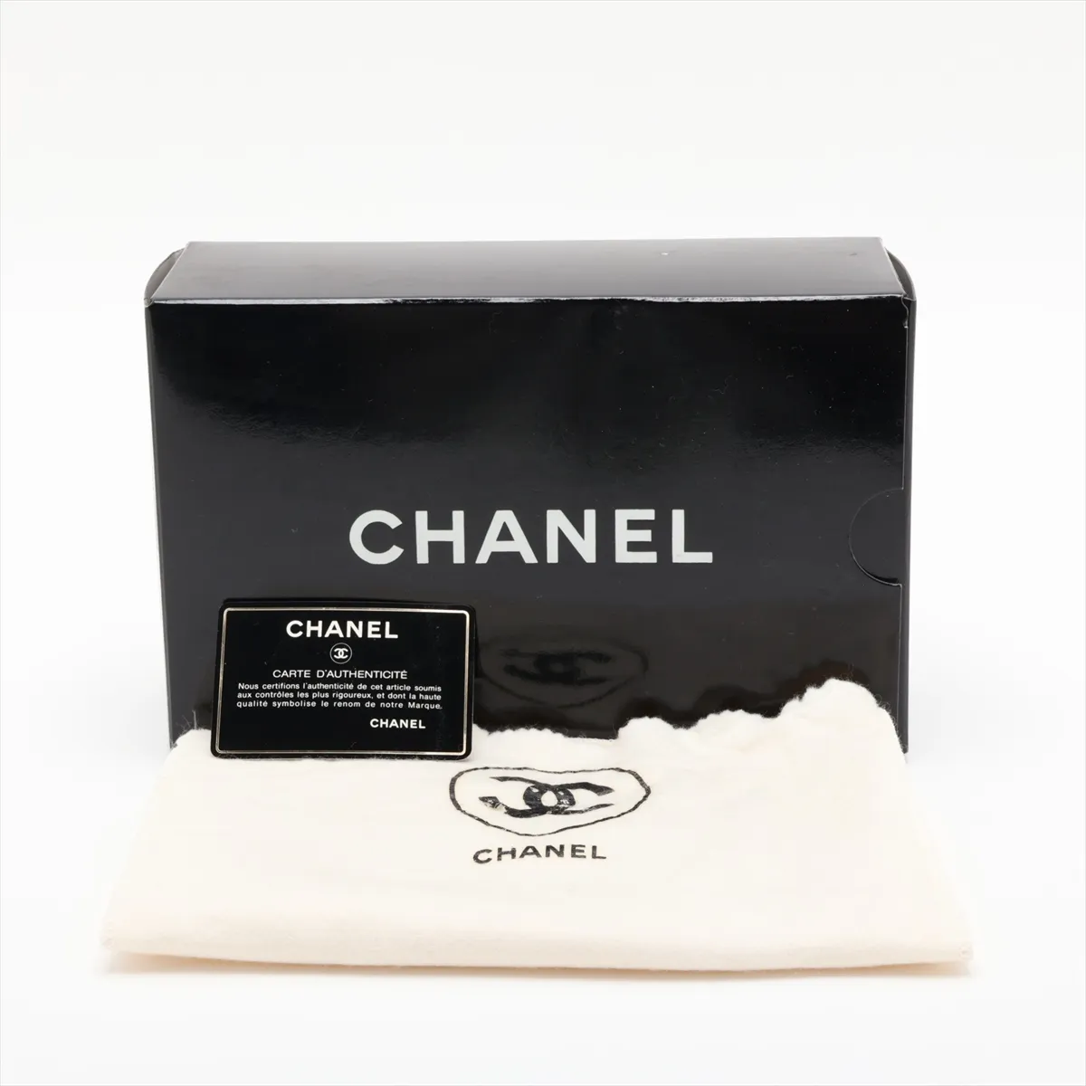 Matelassé Lambskin Single Flap Single Chain Bag, Black with Gold Hardware, Item No. 1704382 (Serial No. 1) — view 11