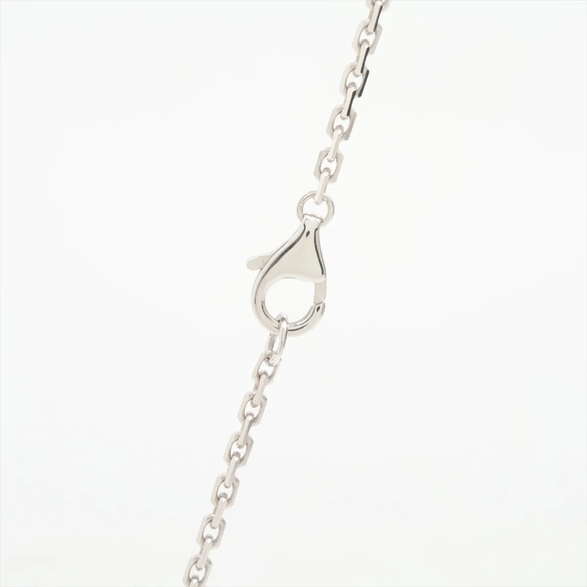 Love Circle Necklace 750 (WG) 13.7g OIZ869 — view 3
