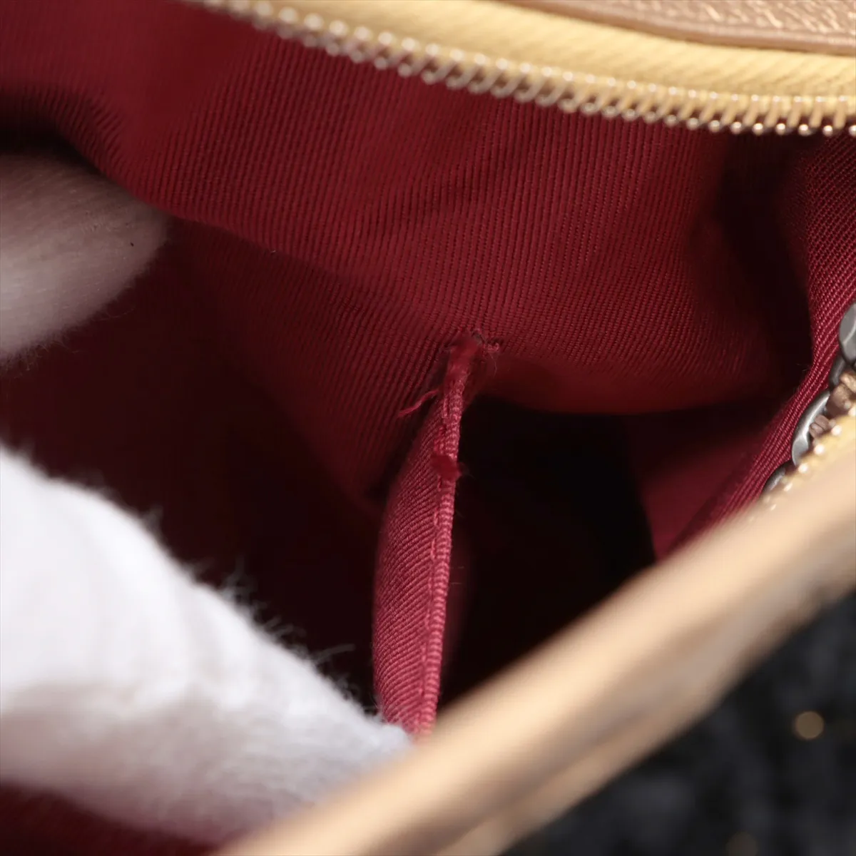 Gabriel de Chanel Leather x Tweed Chain Shoulder Bag Gold x Black Gold x Silver Hardware No. 24 — view 13