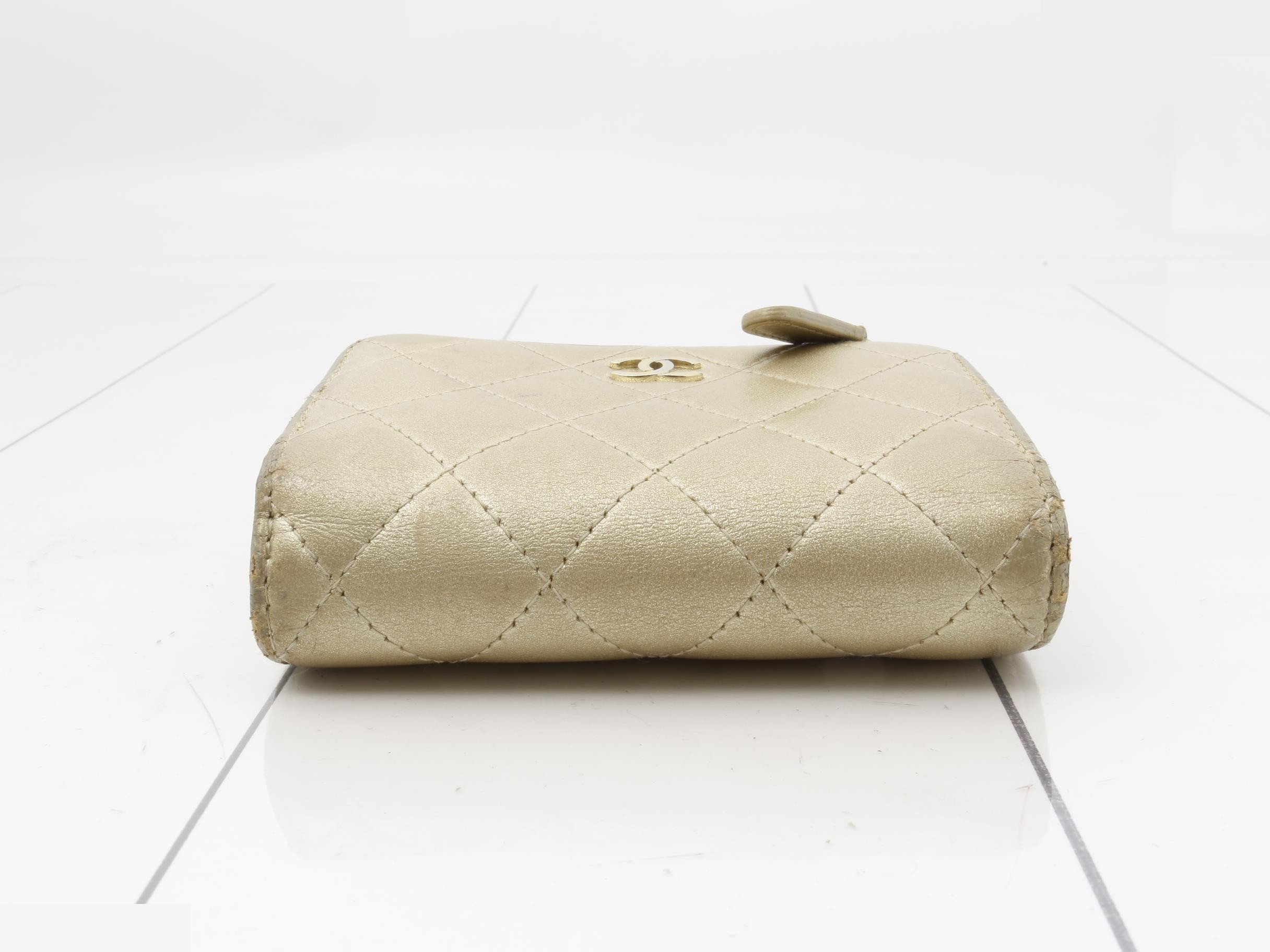 Matelassé Tri-fold Wallet, Gold — view 3