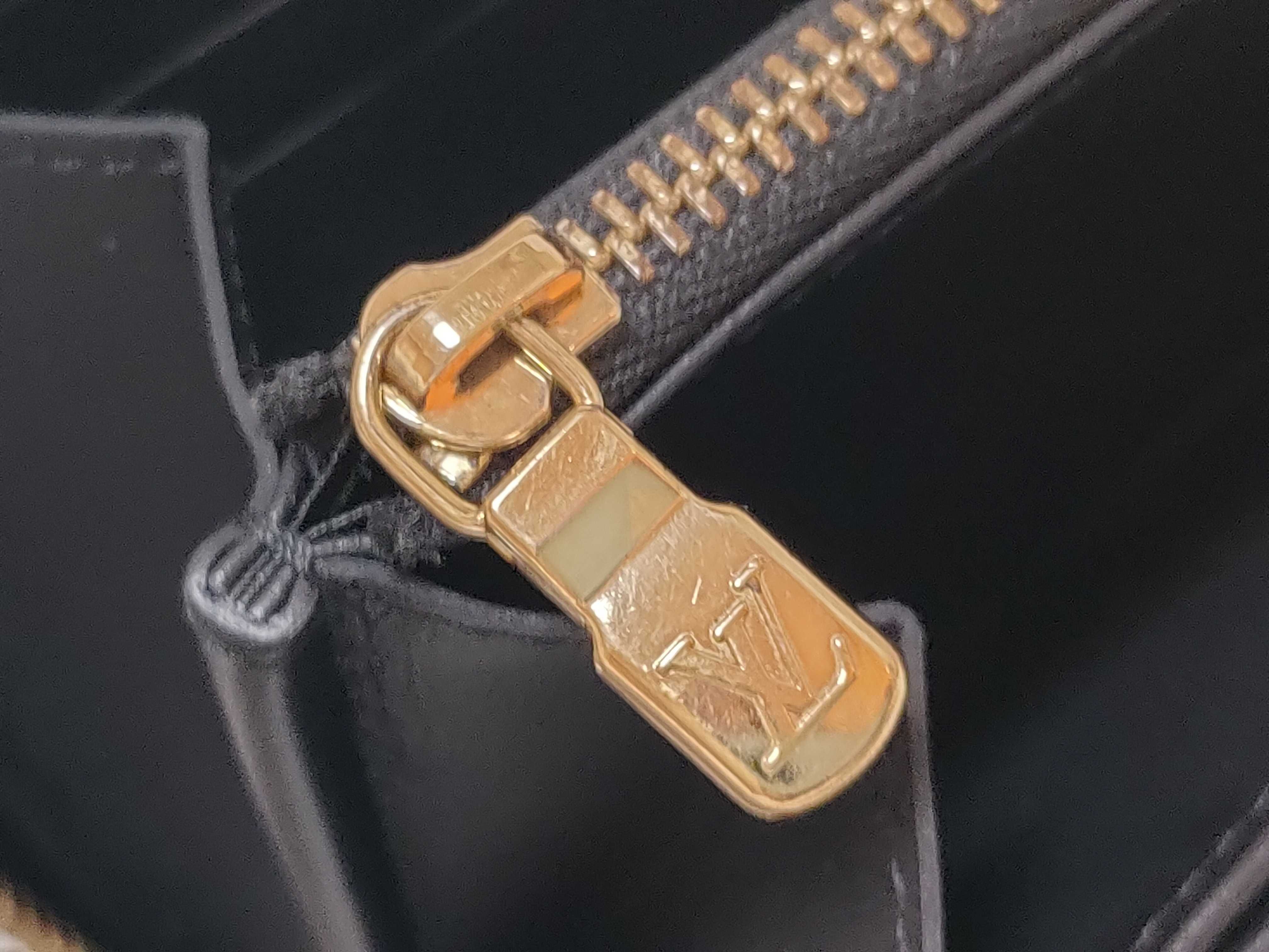 Zippy Wallet — view 7