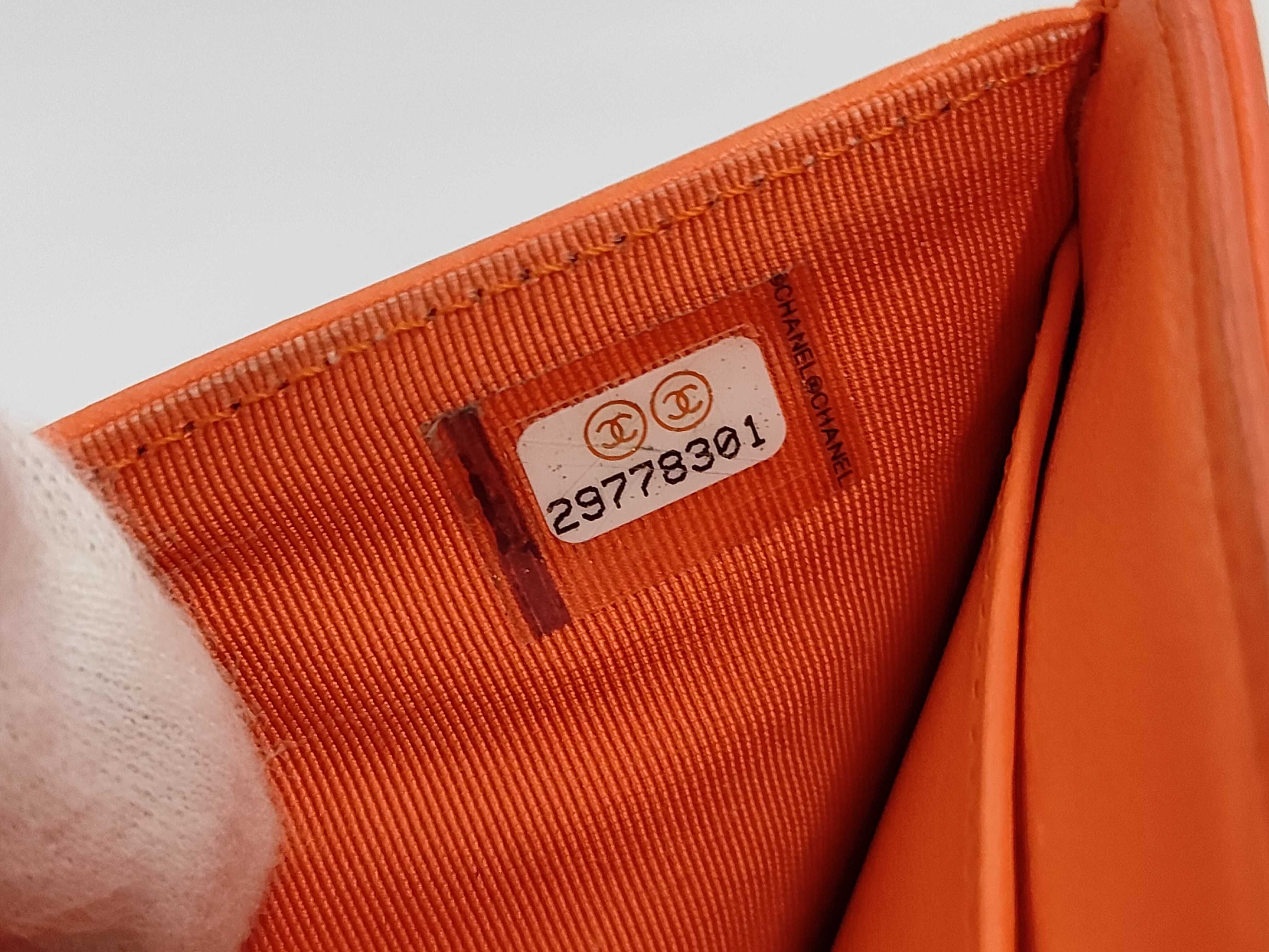 Matelassé Coco Mark Lambskin Mini Wallet — view 7