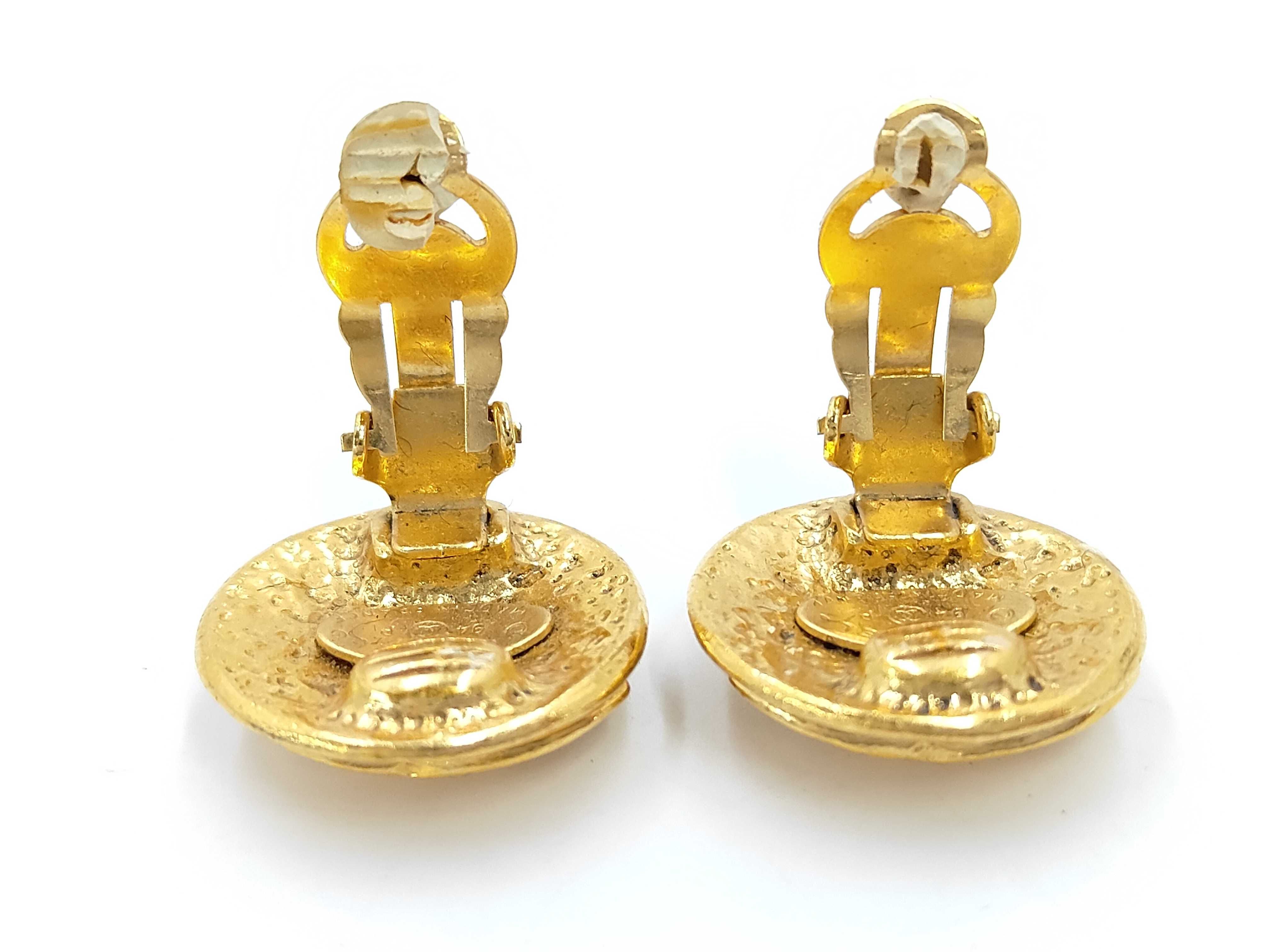 94P Coco Mark Earrings Vintage Earrings — view 4