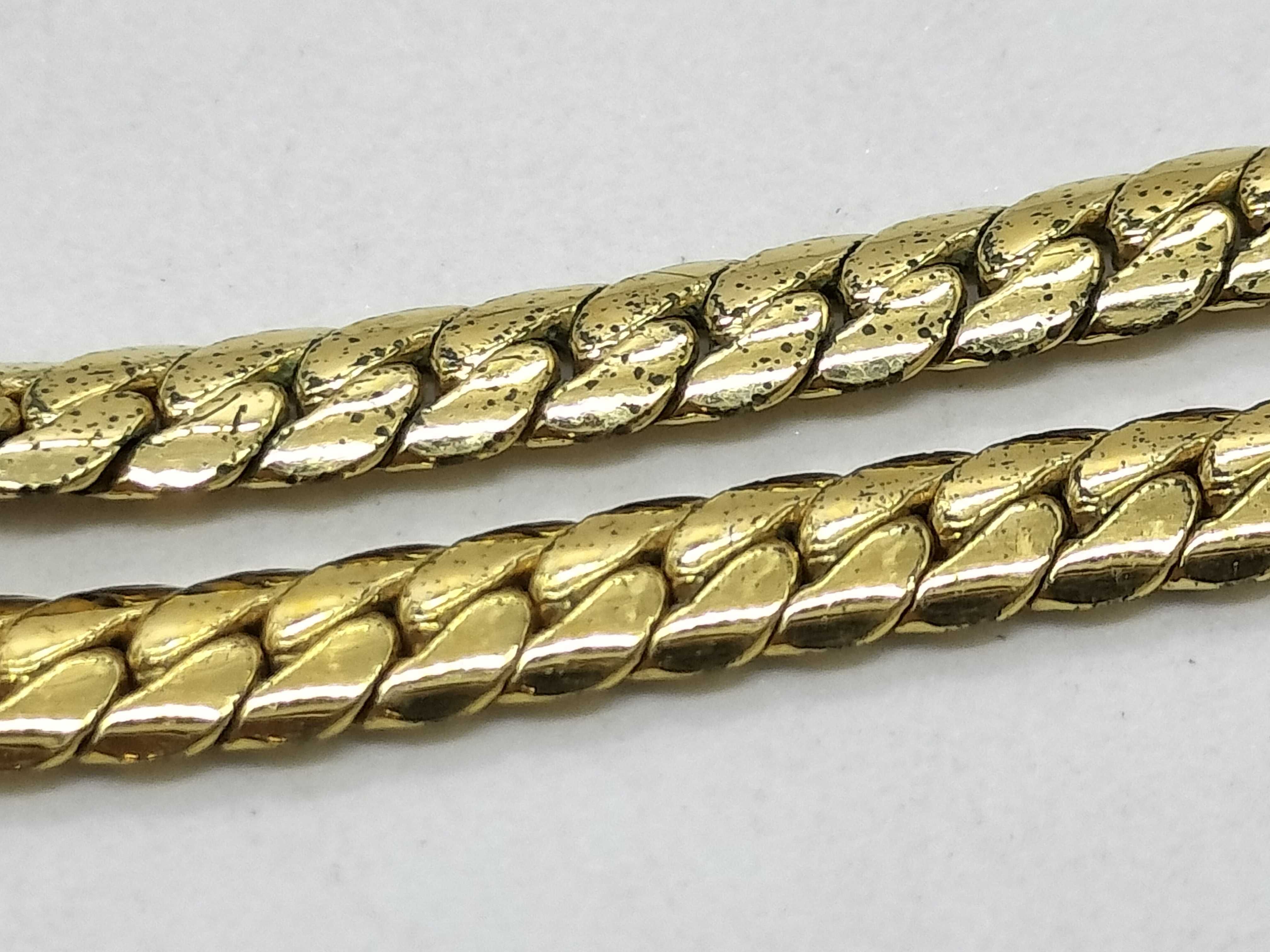 Gold Necklace — view 9
