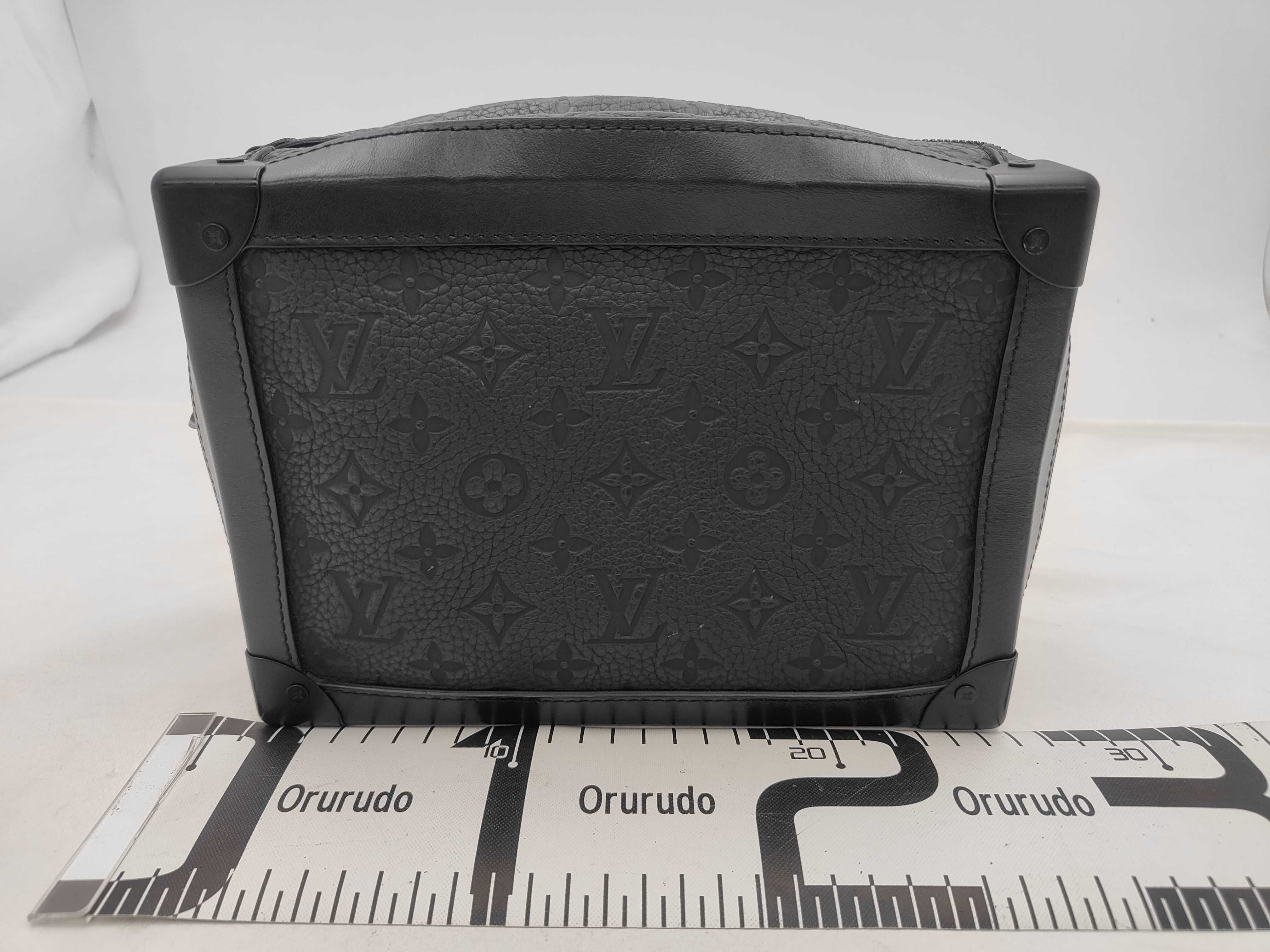Taurillon Monogram Soft Trunk M55700 Black (RFID detected) Bag — view 2