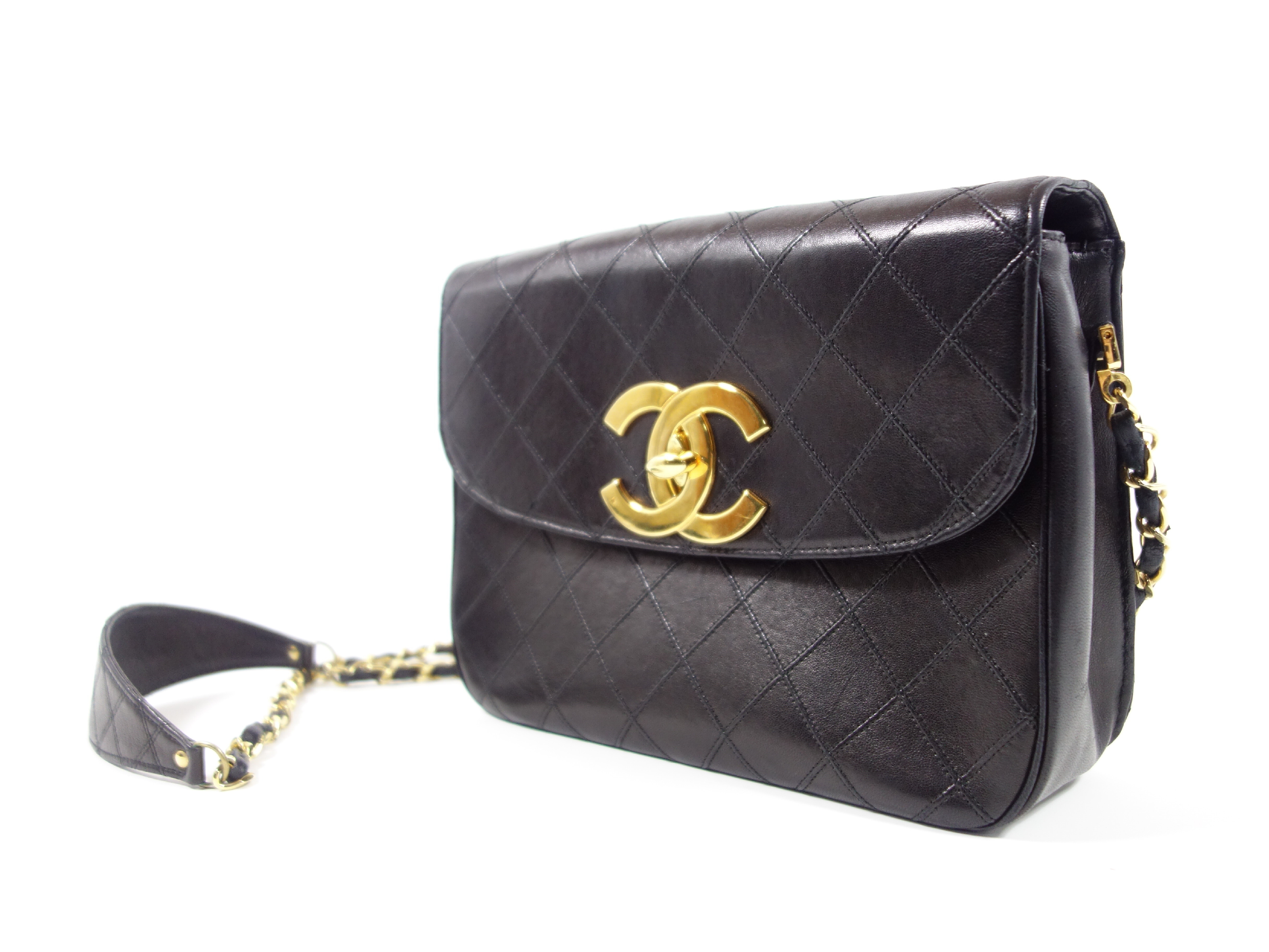 Lambskin Bicolore Chain Big Coco Chain Shoulder Bag — view 2