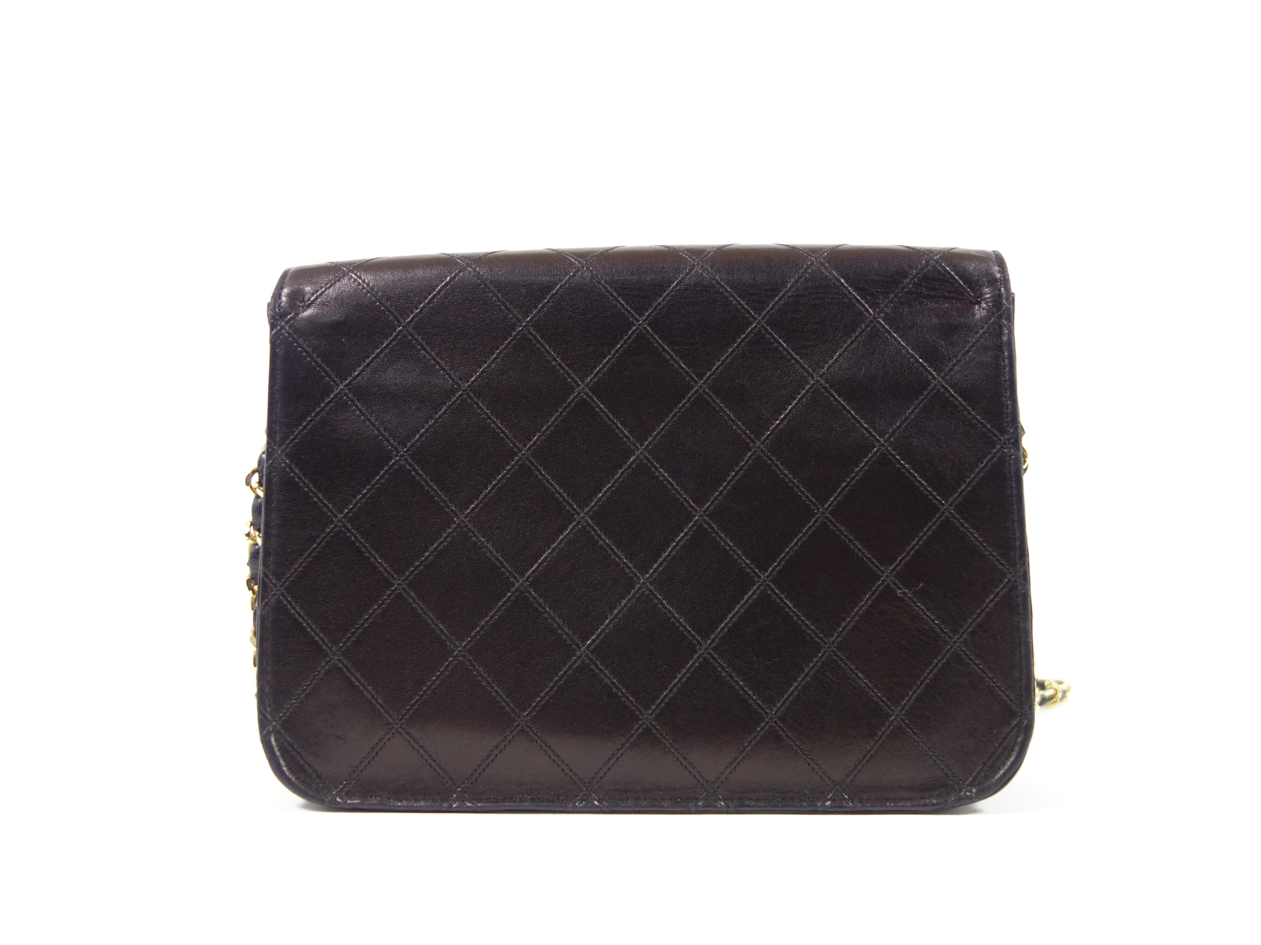 Lambskin Bicolore Chain Big Coco Chain Shoulder Bag — view 3